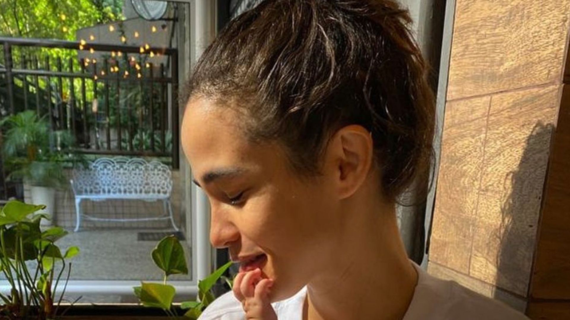 Gêmeas de Nanda Costa crescem e agora estão bem diferentes: “Impressionante”