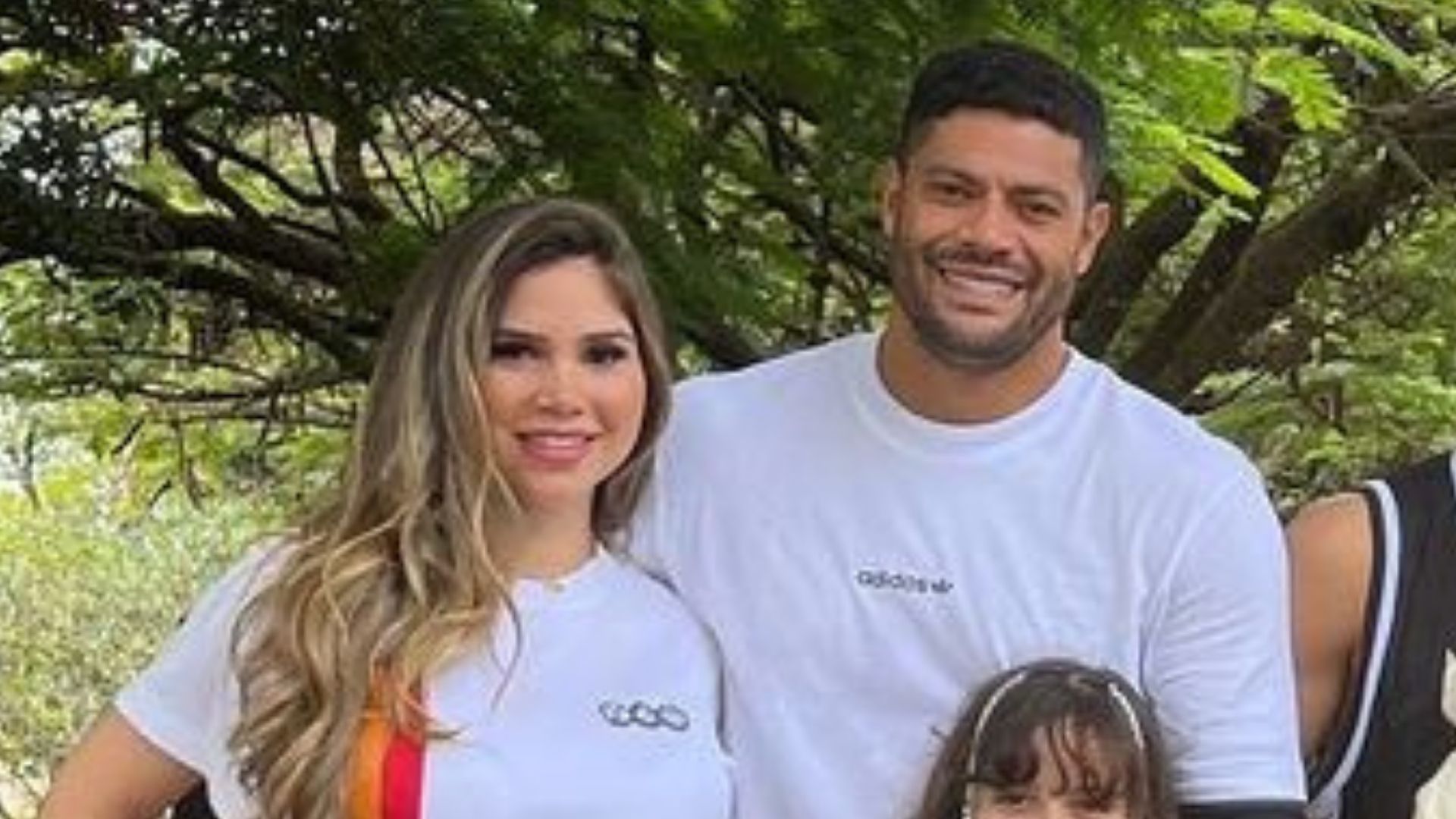 Como cresceram! Hulk Paraíba reúne filhos e esposa em passeio de família: “Paz”