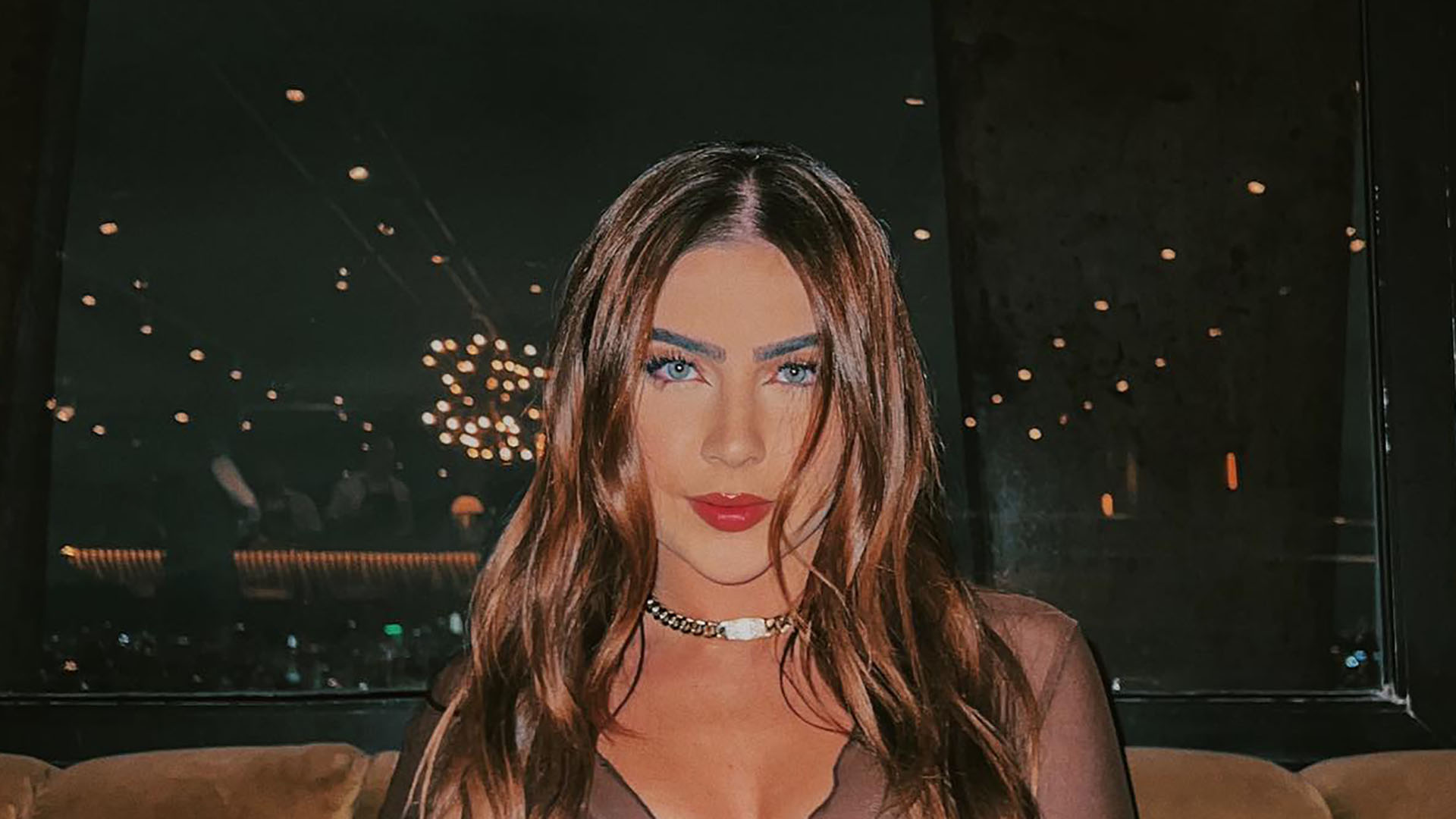 Ex-BBB Jade Picon ganha apoio do elenco de ‘Travessia’ após escalação polêmica