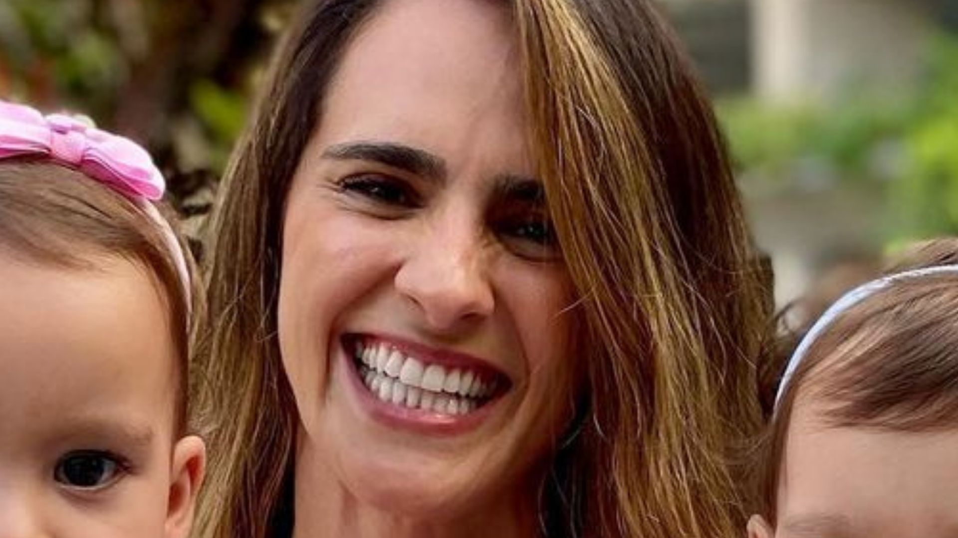 Fofura! Marcella Fogaça comemora aniversário “corrigido” das filhas: “Guerreiras”