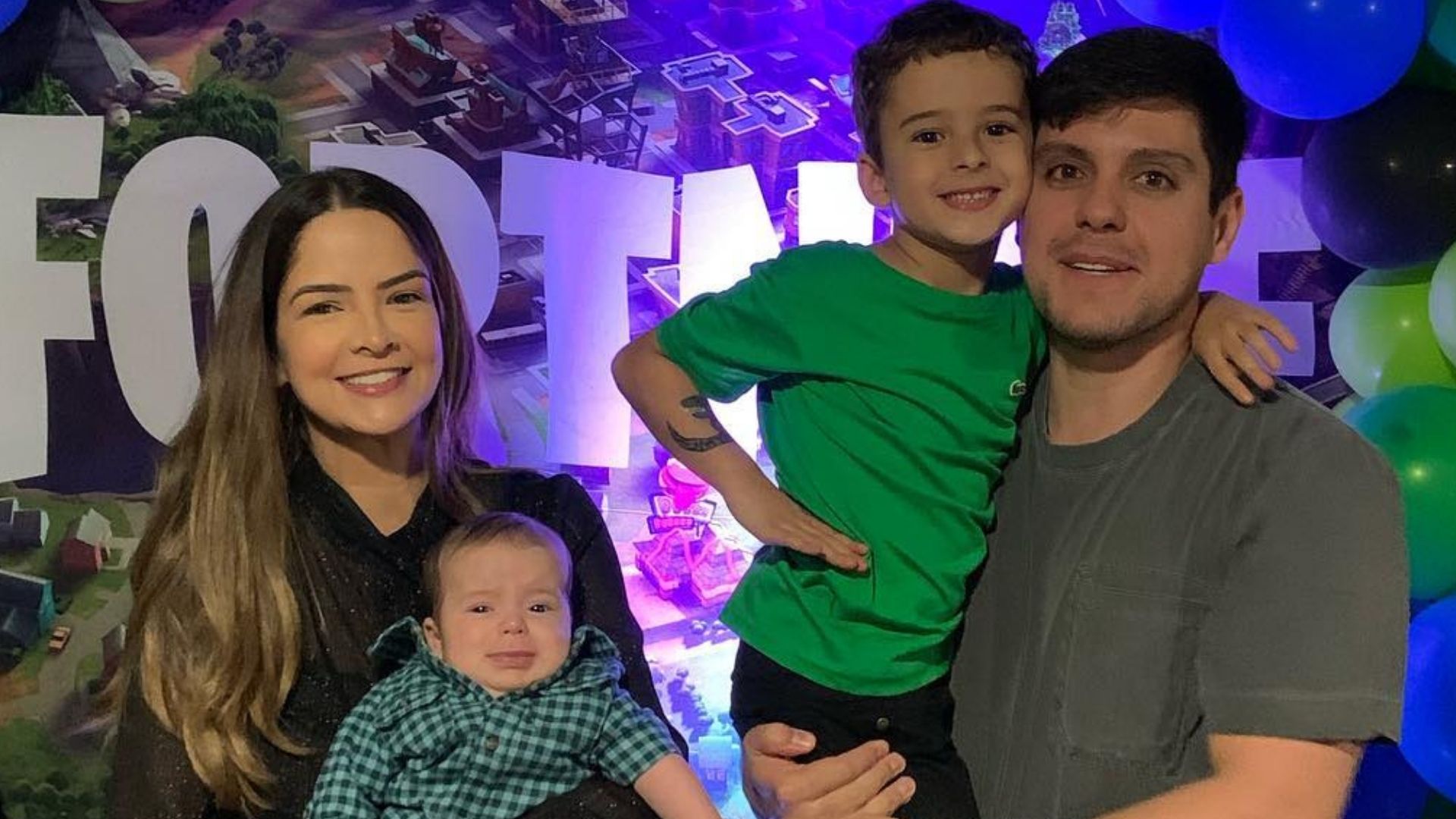 Maria Cecília e Rodolfo levam filho às pressas para o hospital: “Crise forte”