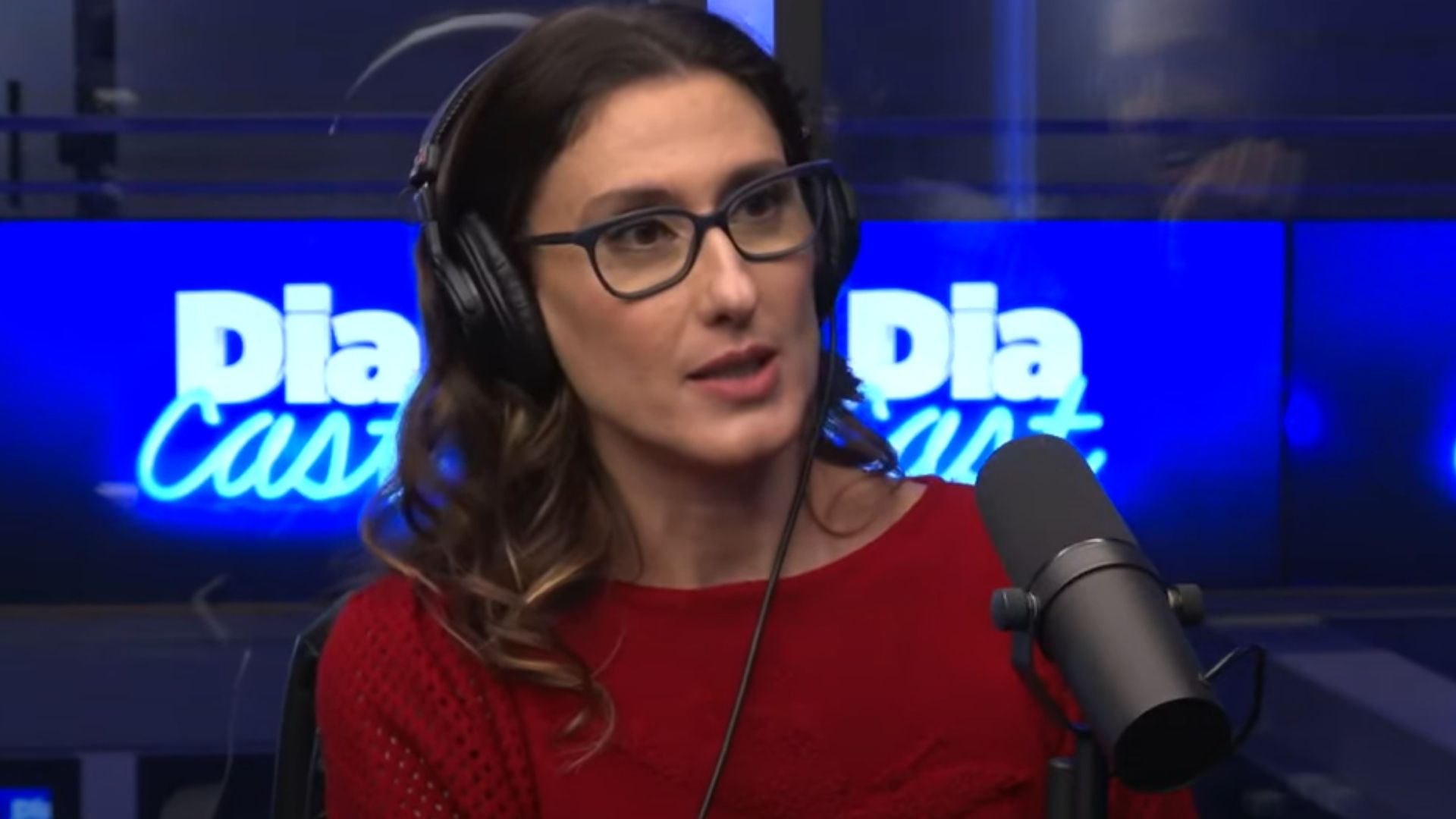 Fora da Band, Paola Carosella cogita voltar para TV: “Que não envolva cozinha”
