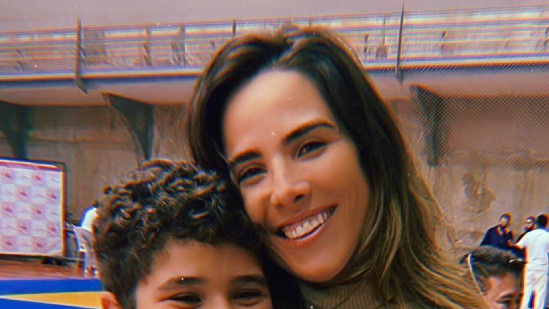 Wanessa Camargo surge agarradinha com os filhos após separação: “Orgulhosa”