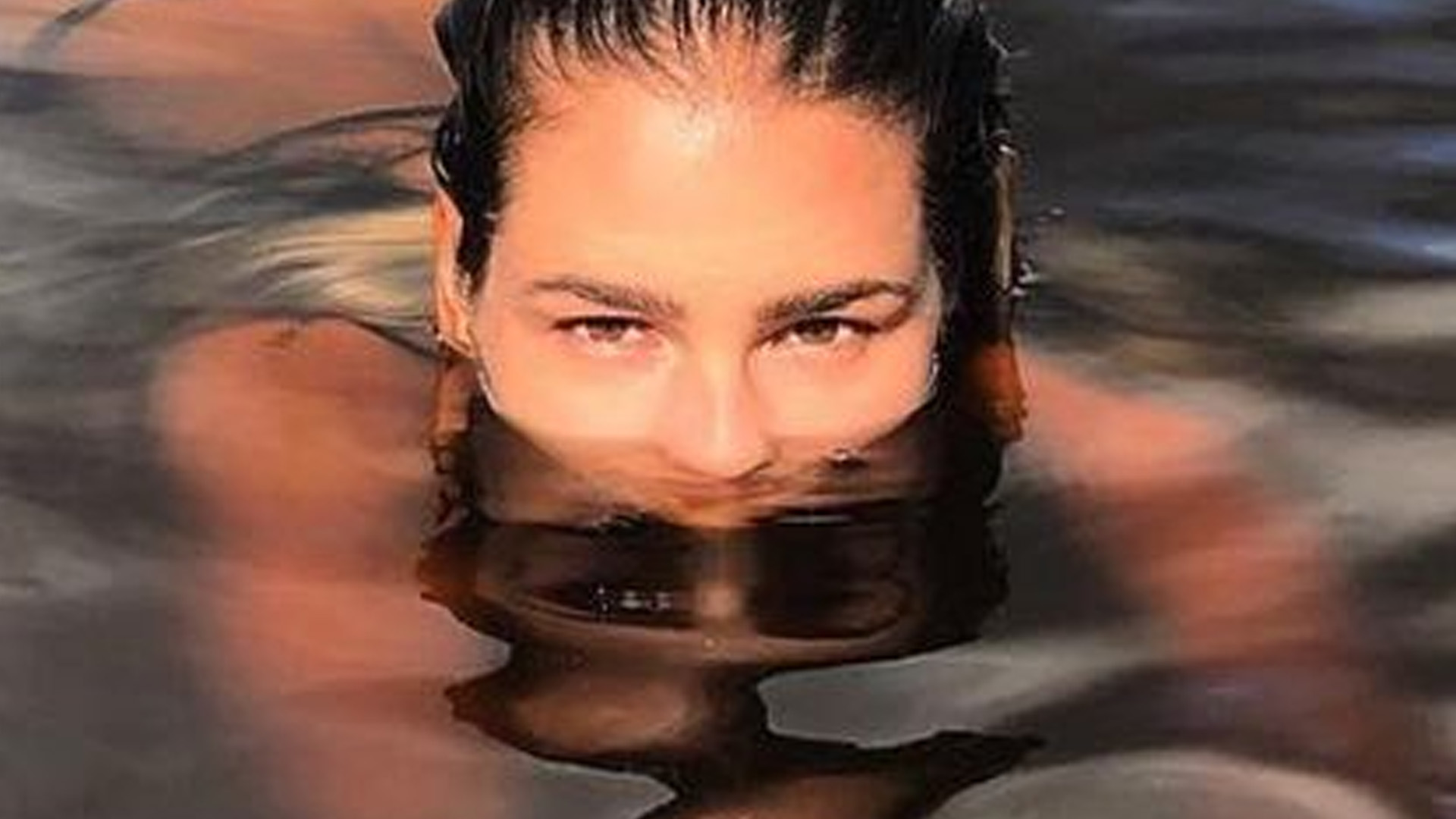 Yasmin Brunet encarna Juma Marruá e emerge bumbum no lago: “Gata dentro d’água”