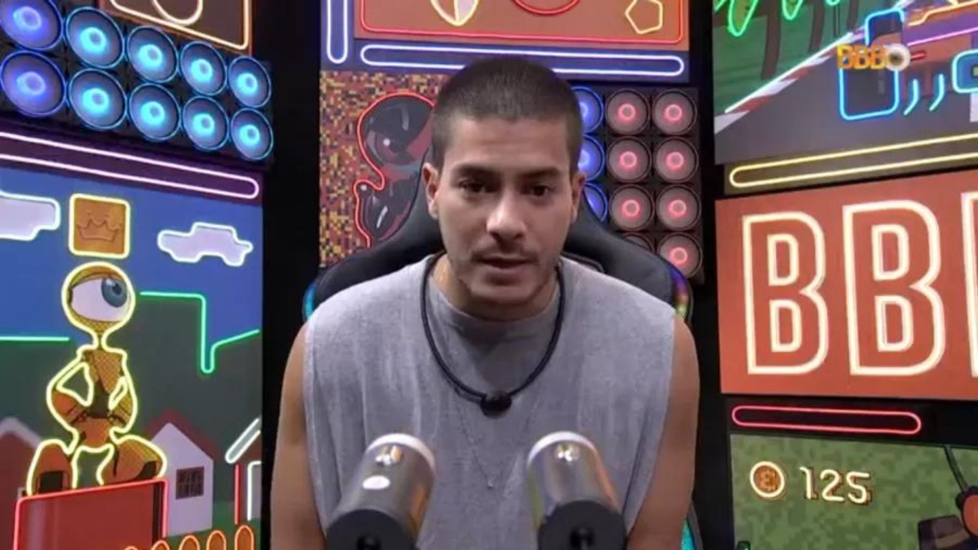 BBB22: De dentro da casa, Arthur Aguiar dá ordem para a equipe: “Queria tentar”