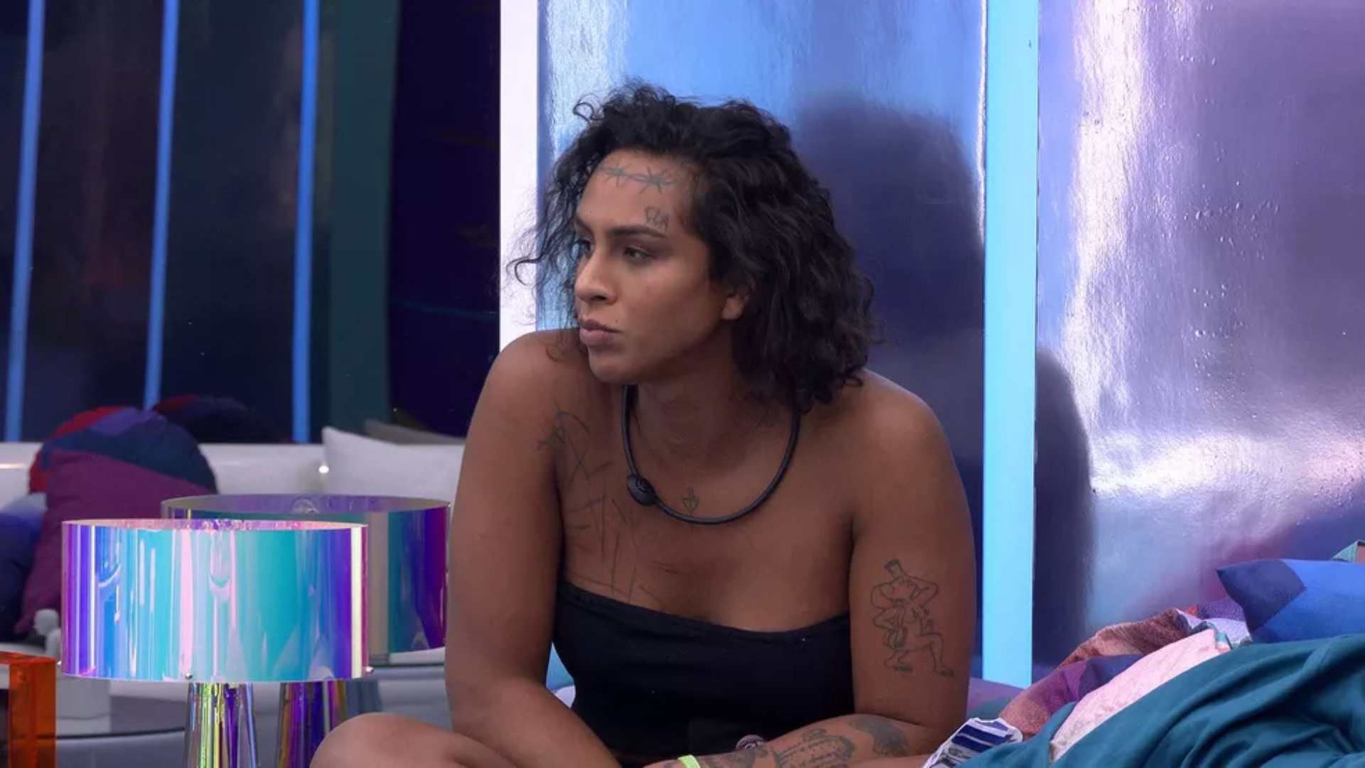 BBB22: Com mira em brother, Lina se desespera com Paredão: “Medo do público”