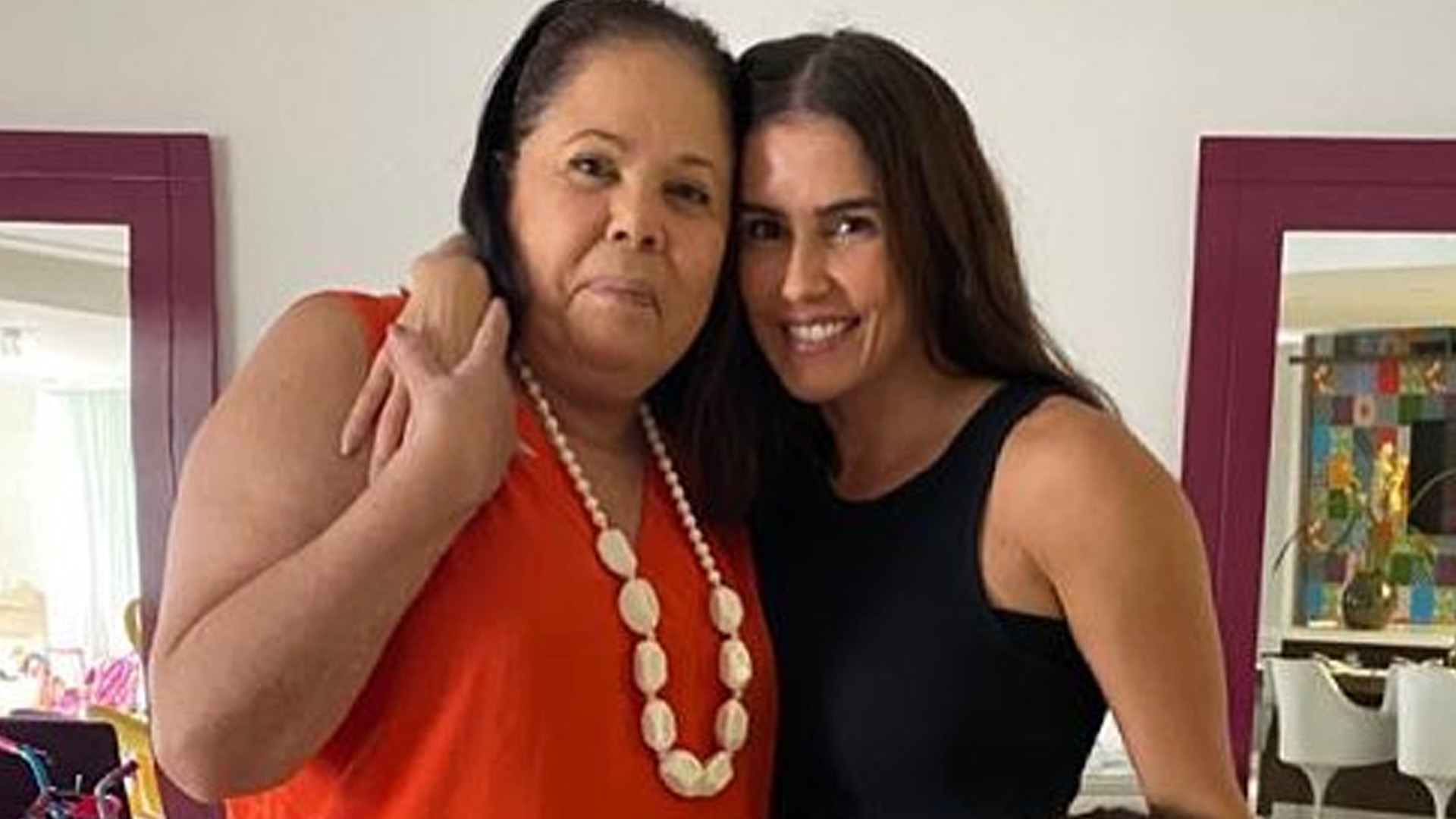 Deborah Secco leva puxão de orelha da mãe ao comentar BBB: “Cala a boca”