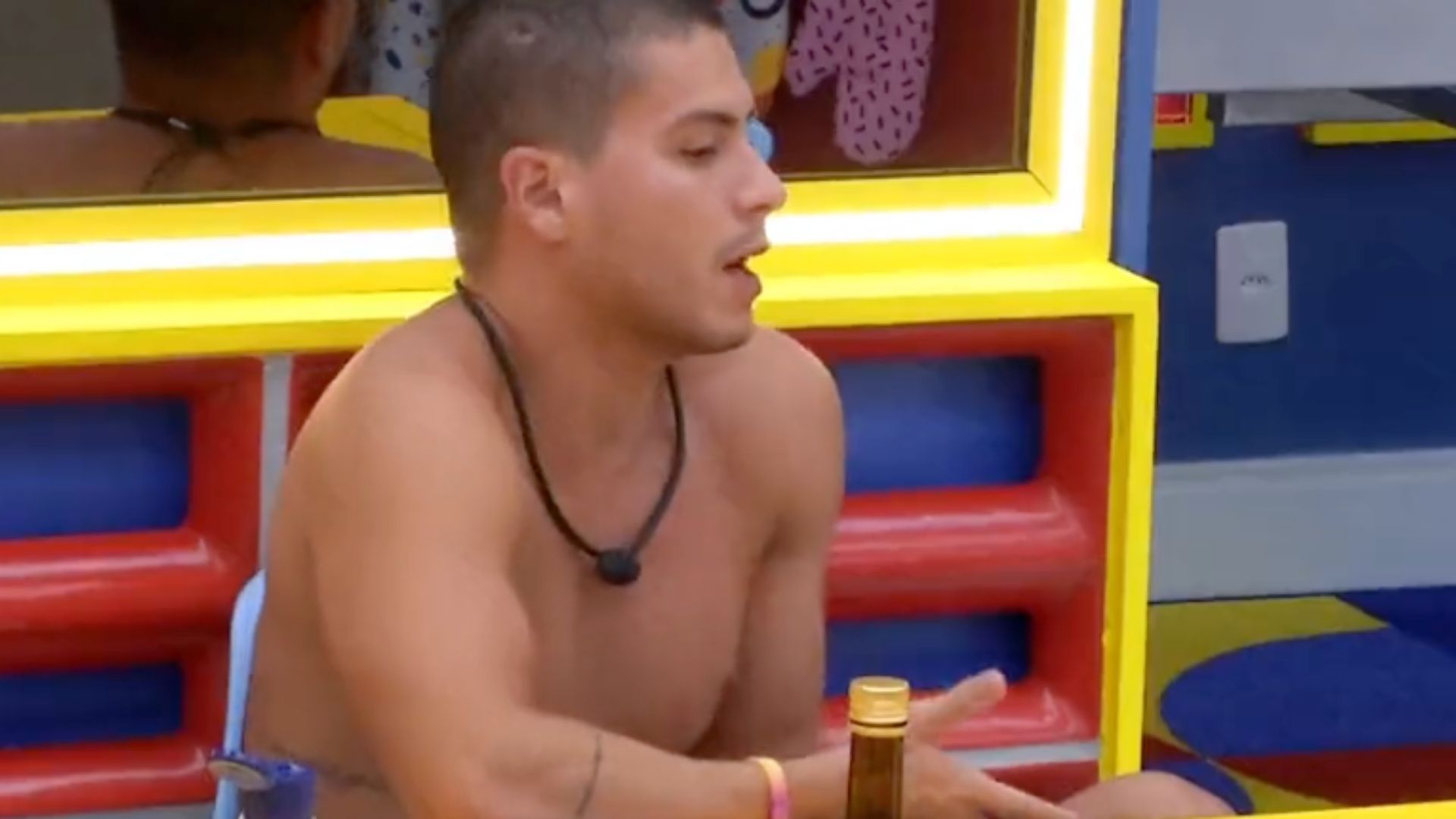 BBB22: Boninho cansou? Globo desmascara Arthur Aguiar em vídeo polêmico
