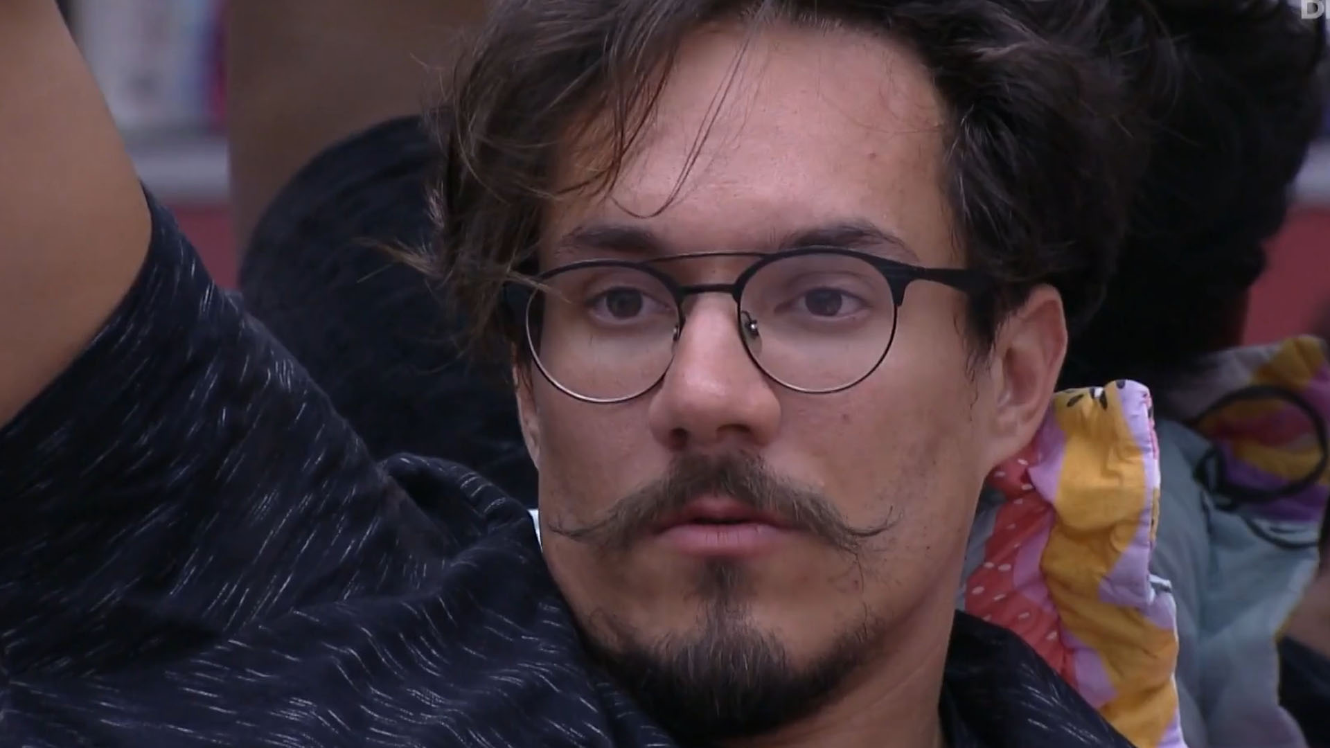BBB22: Eliezer assusta sister com previsão sincerona: “Você é a próxima da lista”