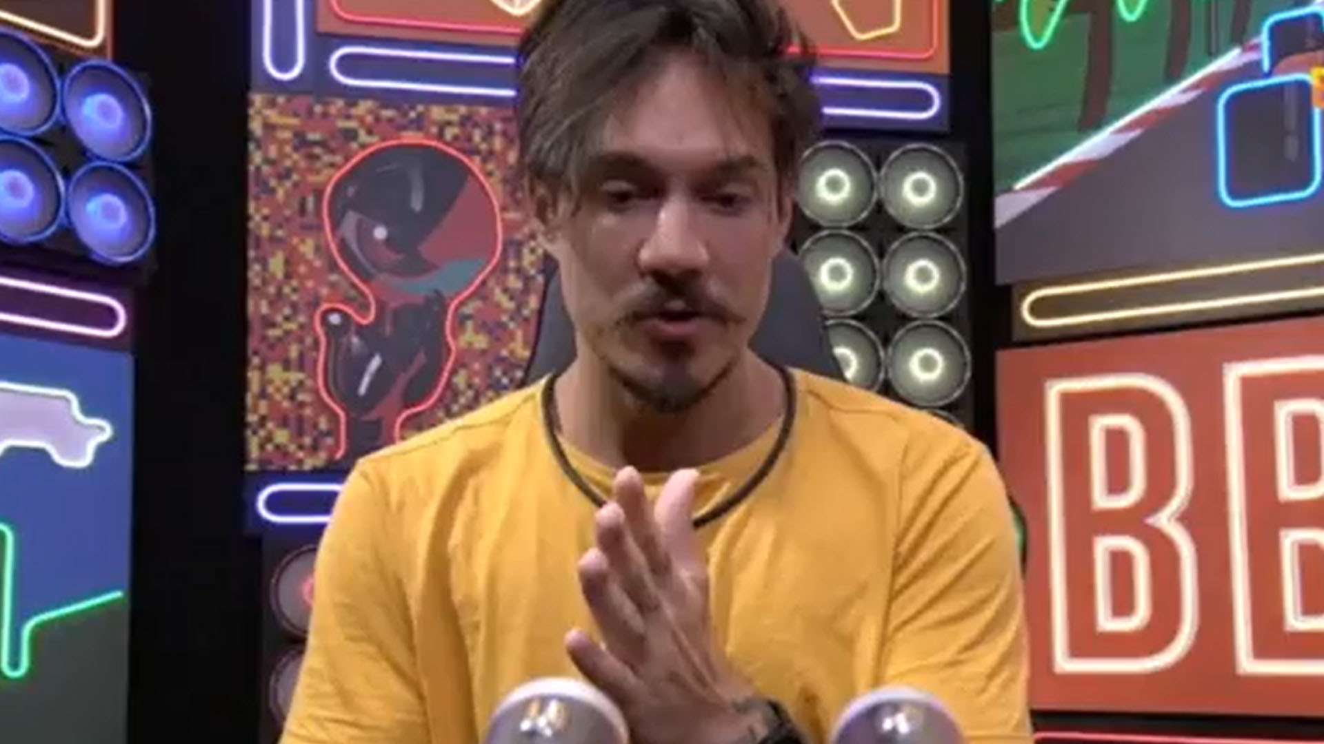 BBB22: Eliezer não aceita e diz que Jade está em Paredão falso: “Ela vai voltar”