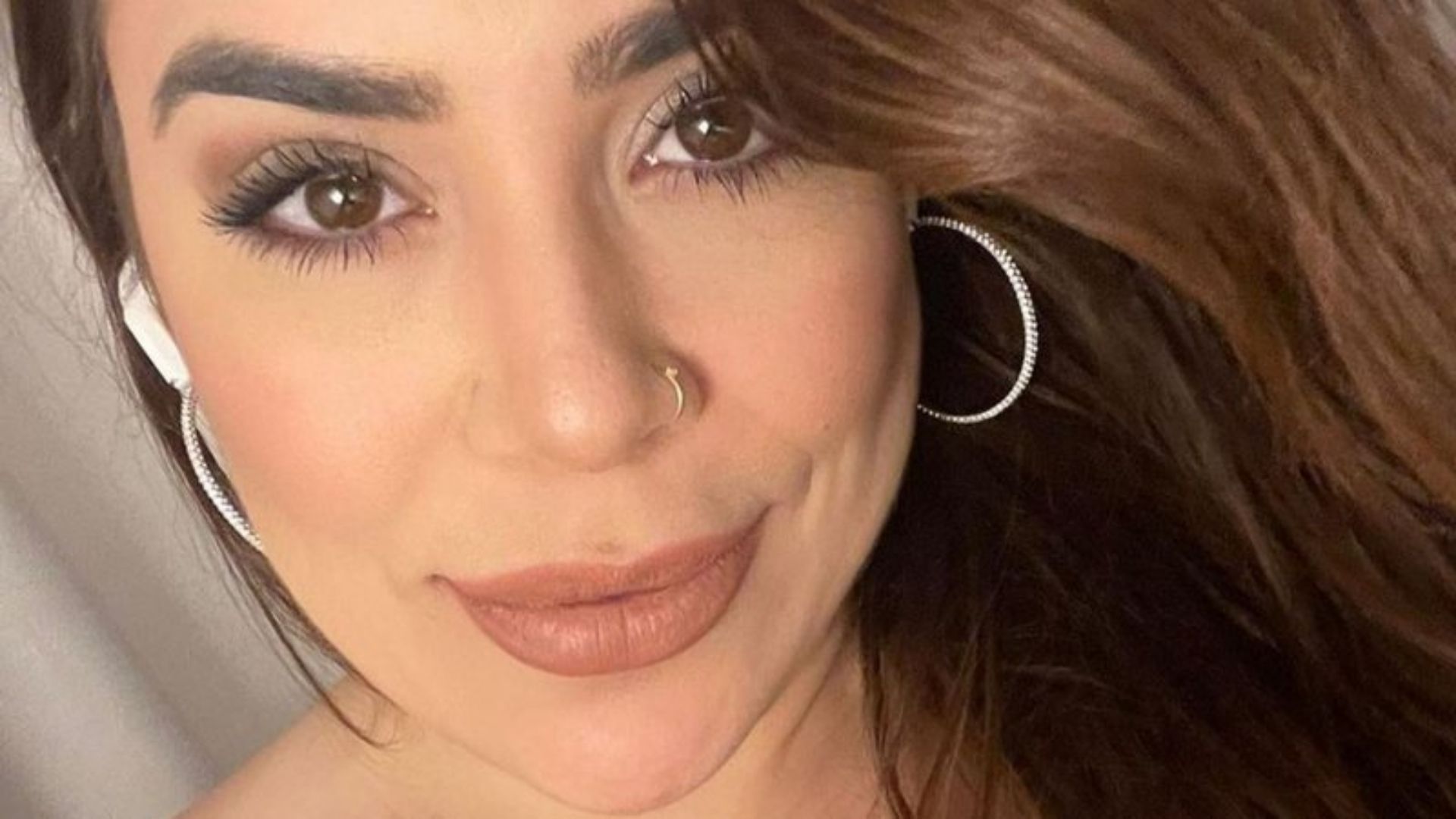 Família de Naiara Azevedo é feita de refém e tem casa invadida no Paraná