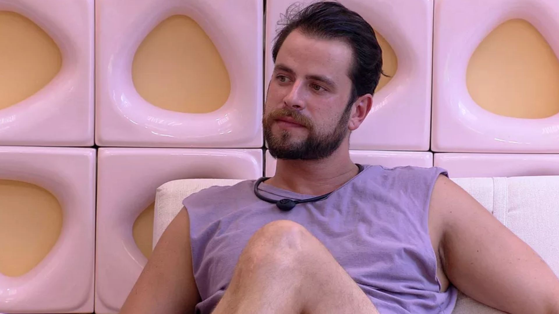 BBB22: Gustavo confessa plano secreto para sister: “Colocar todo mundo no paredão”