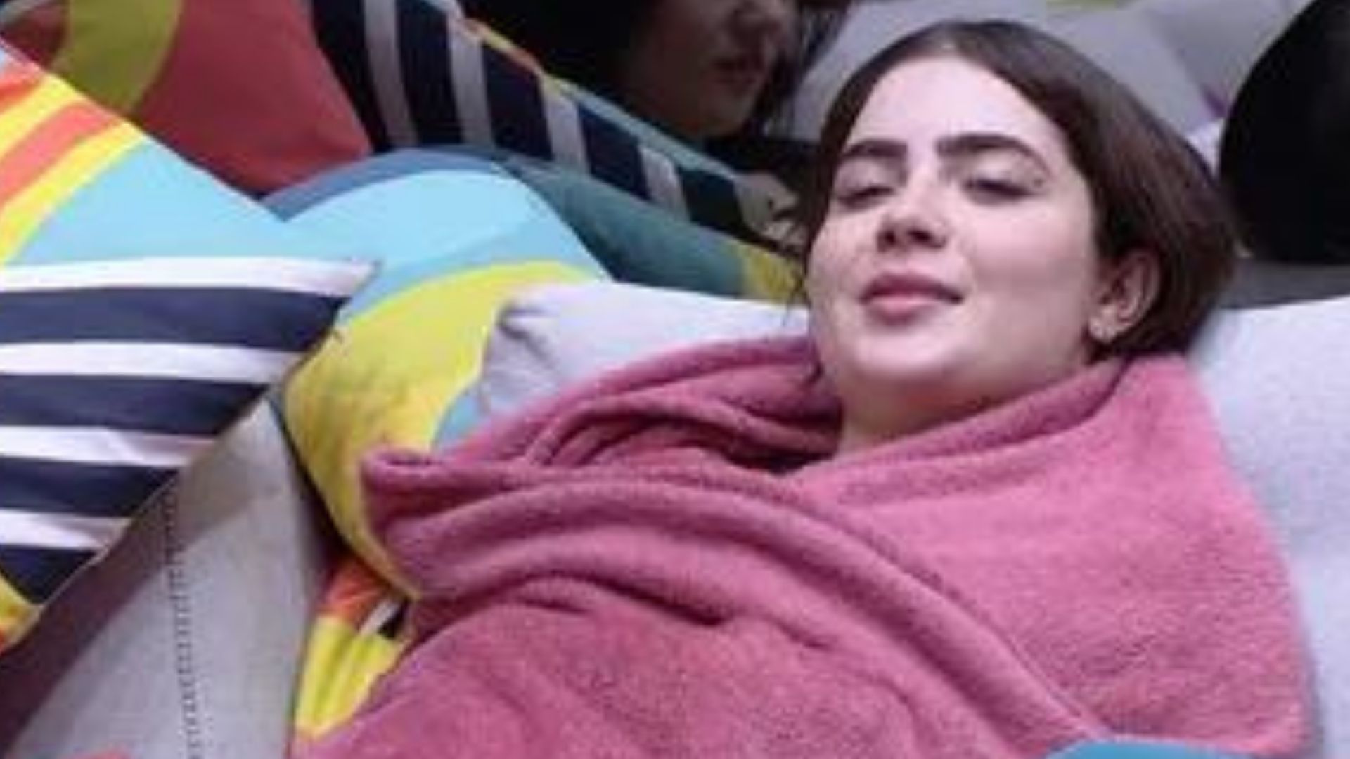 BBB22: Jade Picon percebe falta de brigas na casa: “Gritaria e dedo na cara”