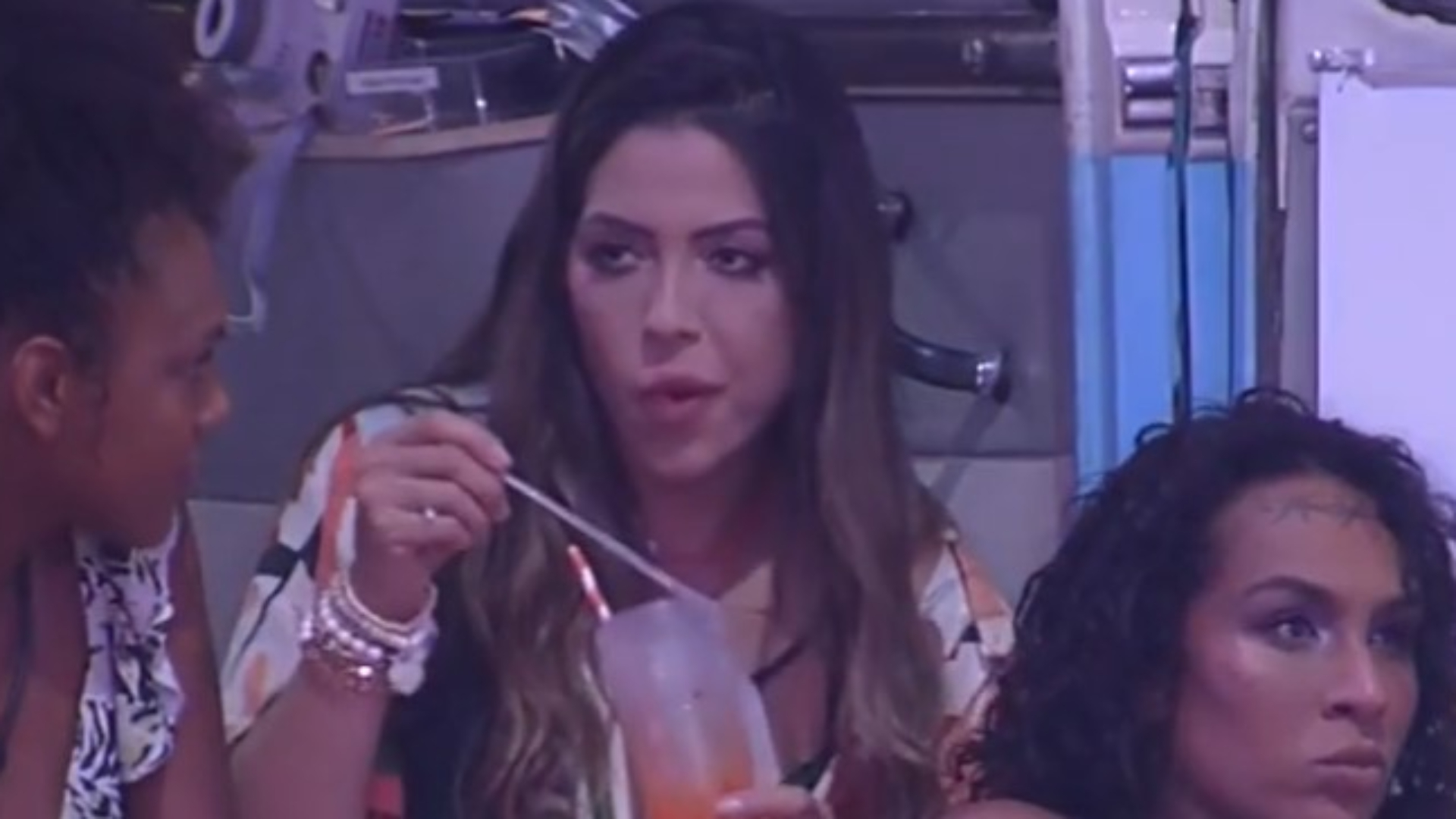 BBB22: Mesmo na reta, Laís tira o chapéu para brother: “Excelente jogador”