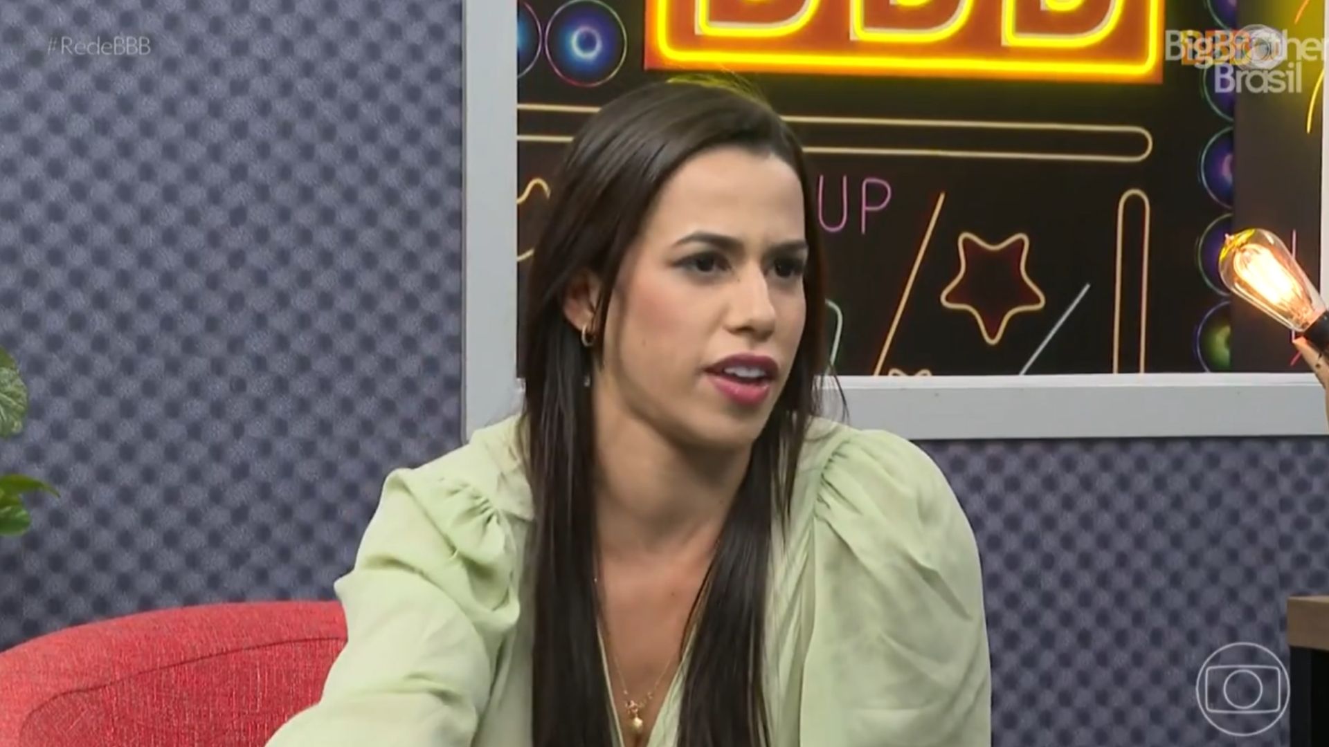 BBB22: Larissa é pressionada e assume interesse em P.A: “Fundinho de verdade”