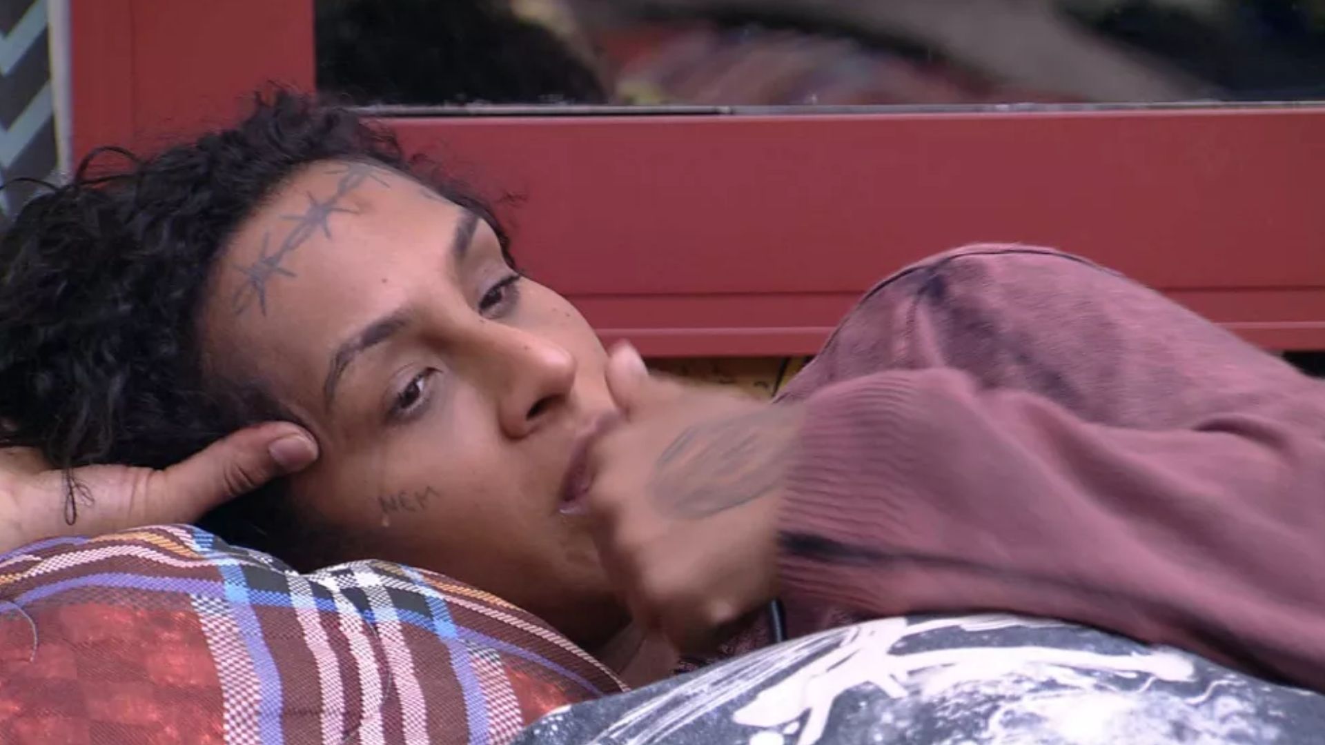 BBB22: Linn desabafa sobre medo de ver rival ganhar o líder: “Se o Eli pegar”