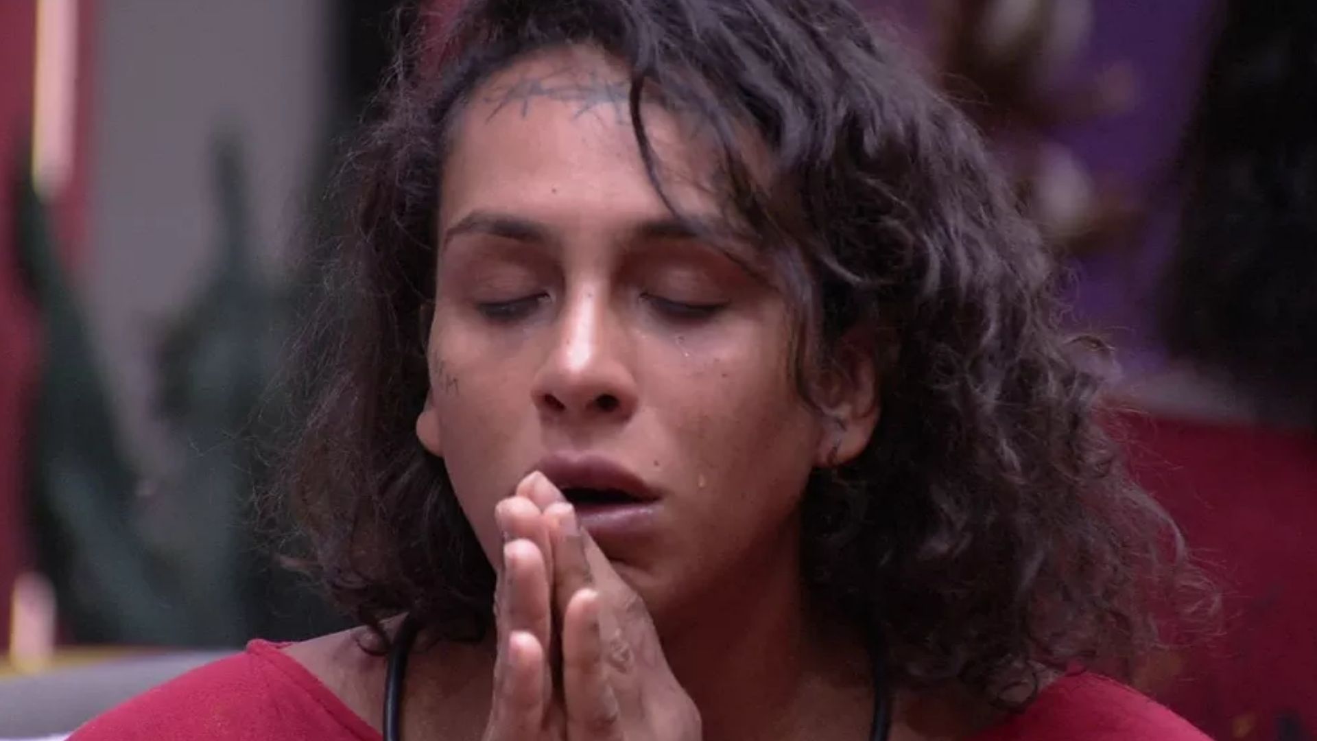 BBB22: Lina tem crise de choro e é chamada às pressas pela produção: “Disponível”