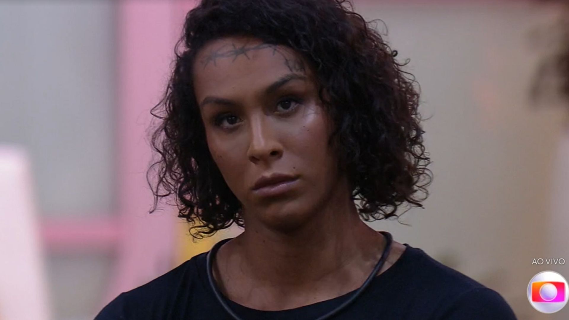 BBB22: Lina é apontada como manipuladora e fica furiosa ao vivo: “Eu percebi isso”