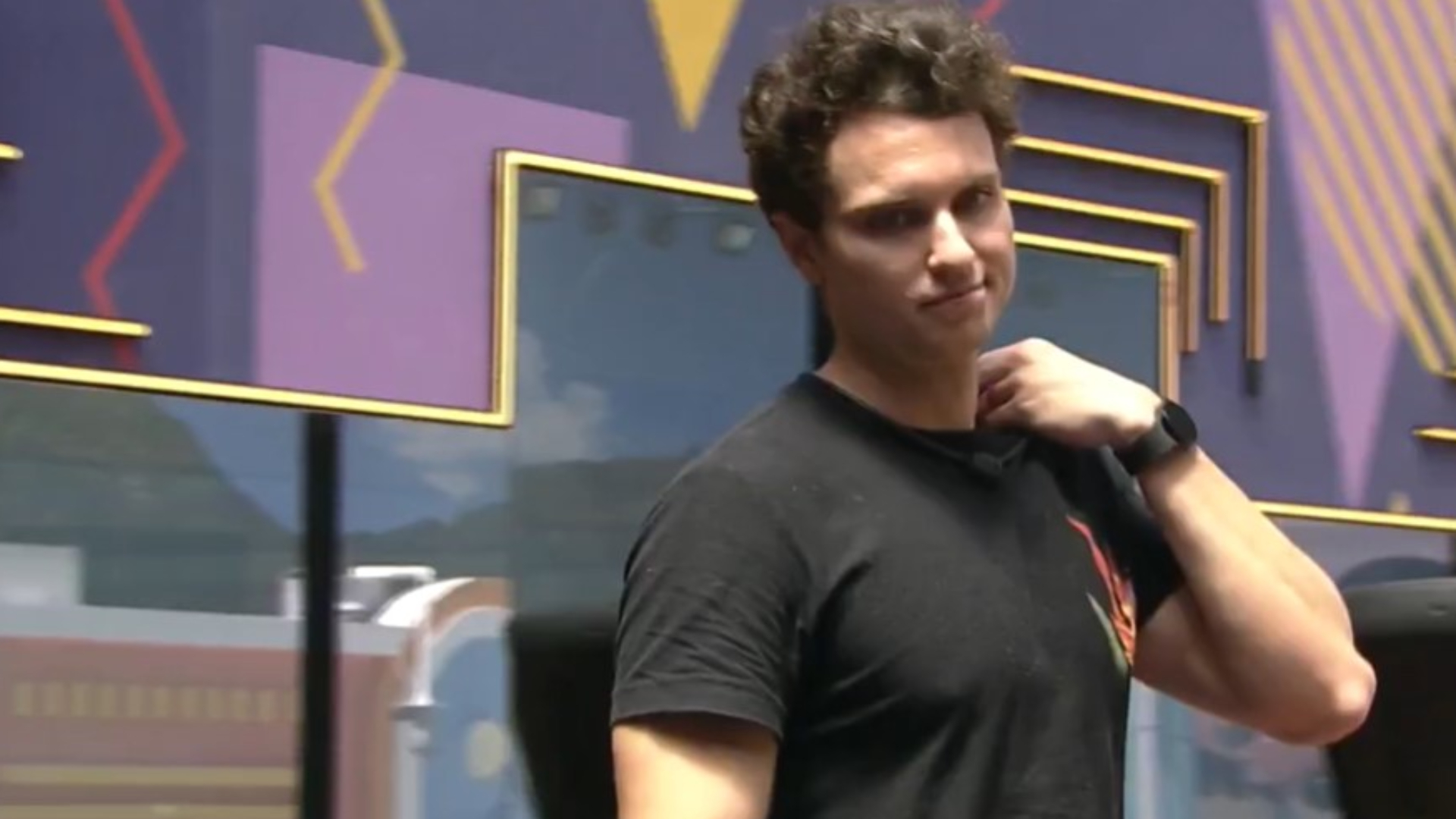 BBB22: Lucas critica sister e sobra até para Jade Picon: “É meio interesseira”