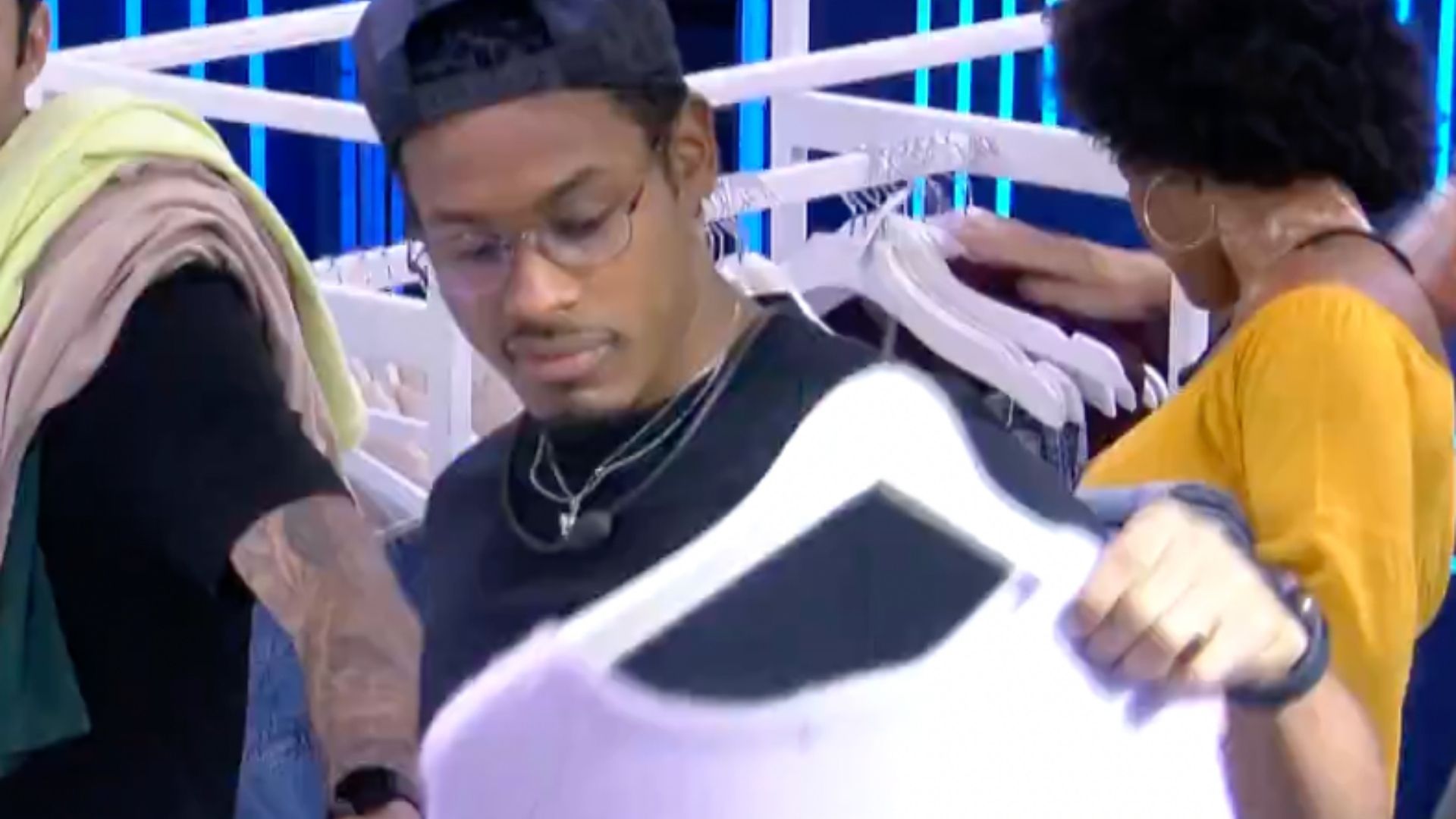 BBB22: Paulo André lembra de Jade Picon em momento fofo: “Ele tá de quatro”