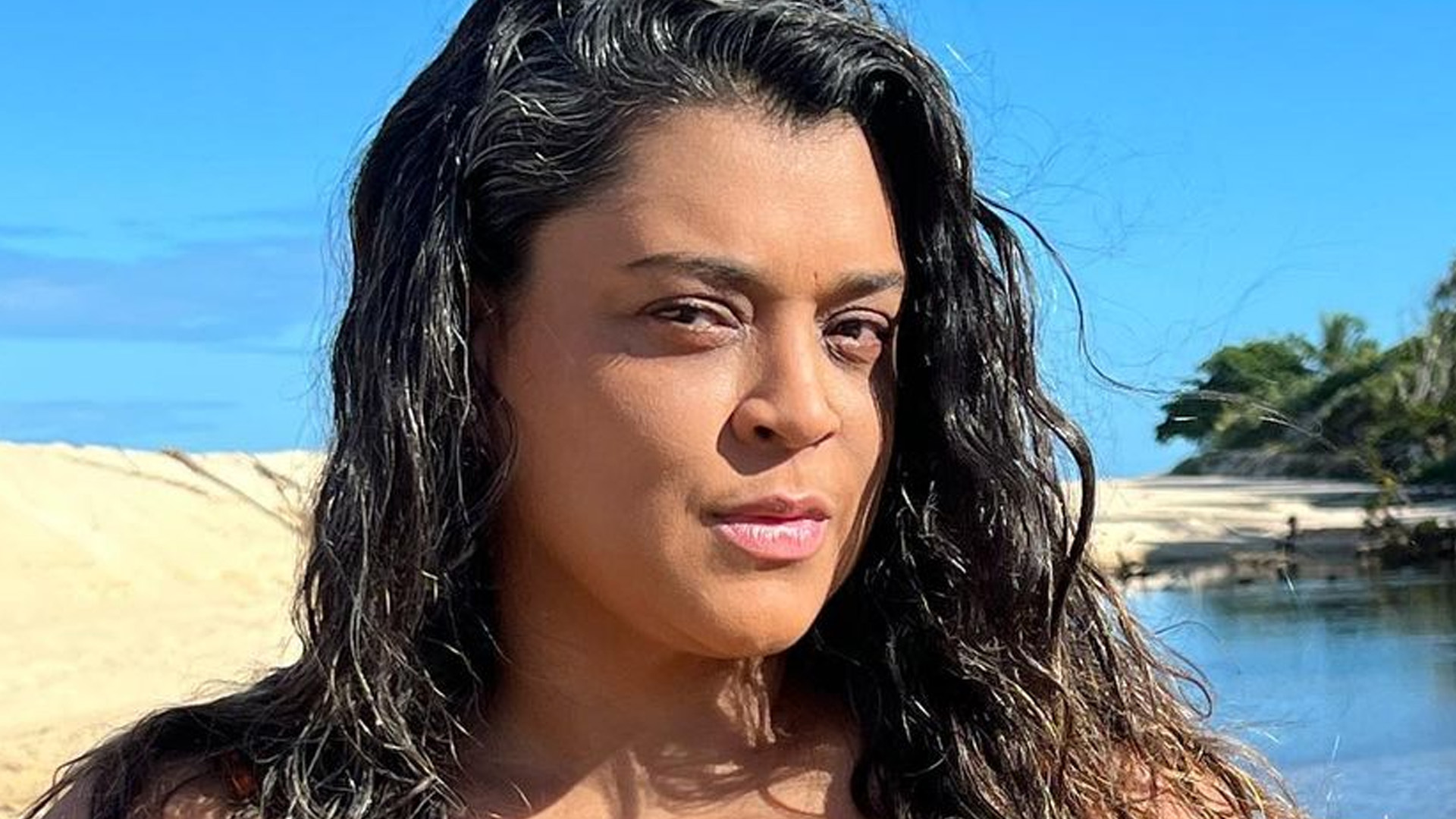 Preta Gil mostra corpão sem retoques de biquíni: “Linda e autêntica”