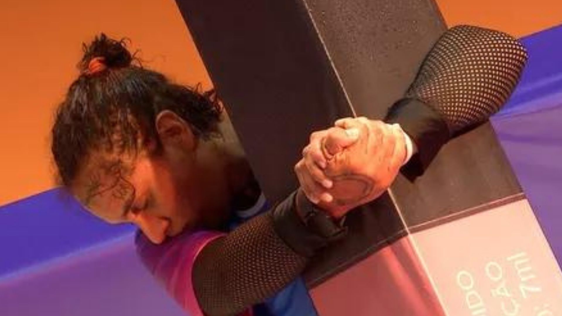 BBB22: Resistindo a todo custo, Linn da Quebrada recebe elogio: “Guerreira”