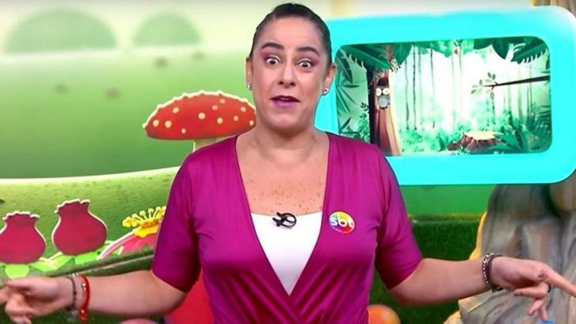 Filha desempregada? Silvio Santos manda e ‘Bom Dia & Cia’ sai do ar após 28 anos