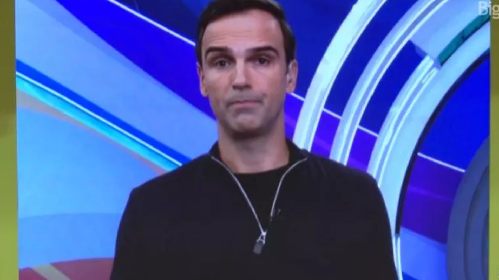 BBB22: Tadeu Schmidt se irrita com demora de brothers no anjo: “Tem programa hoje”