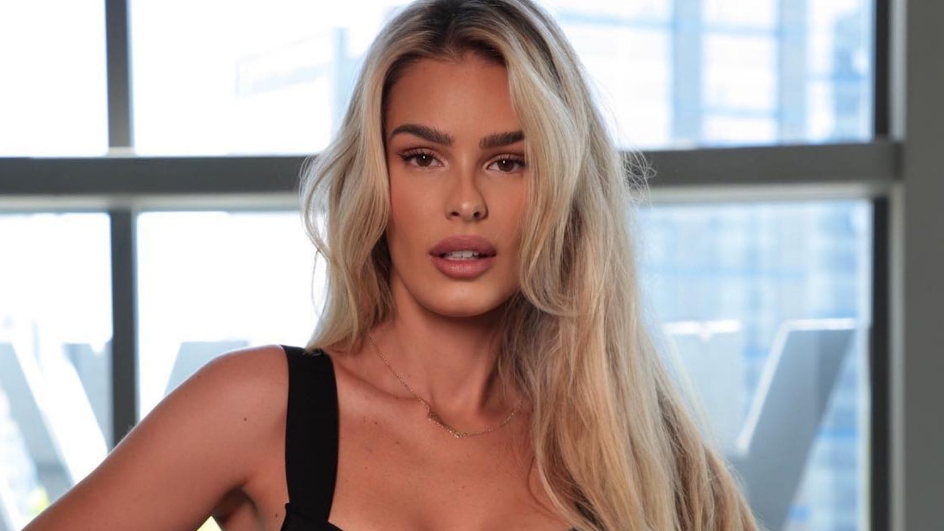 Yasmin Brunet desabafa sobre saúde mental dois meses após separação: “Difícil”