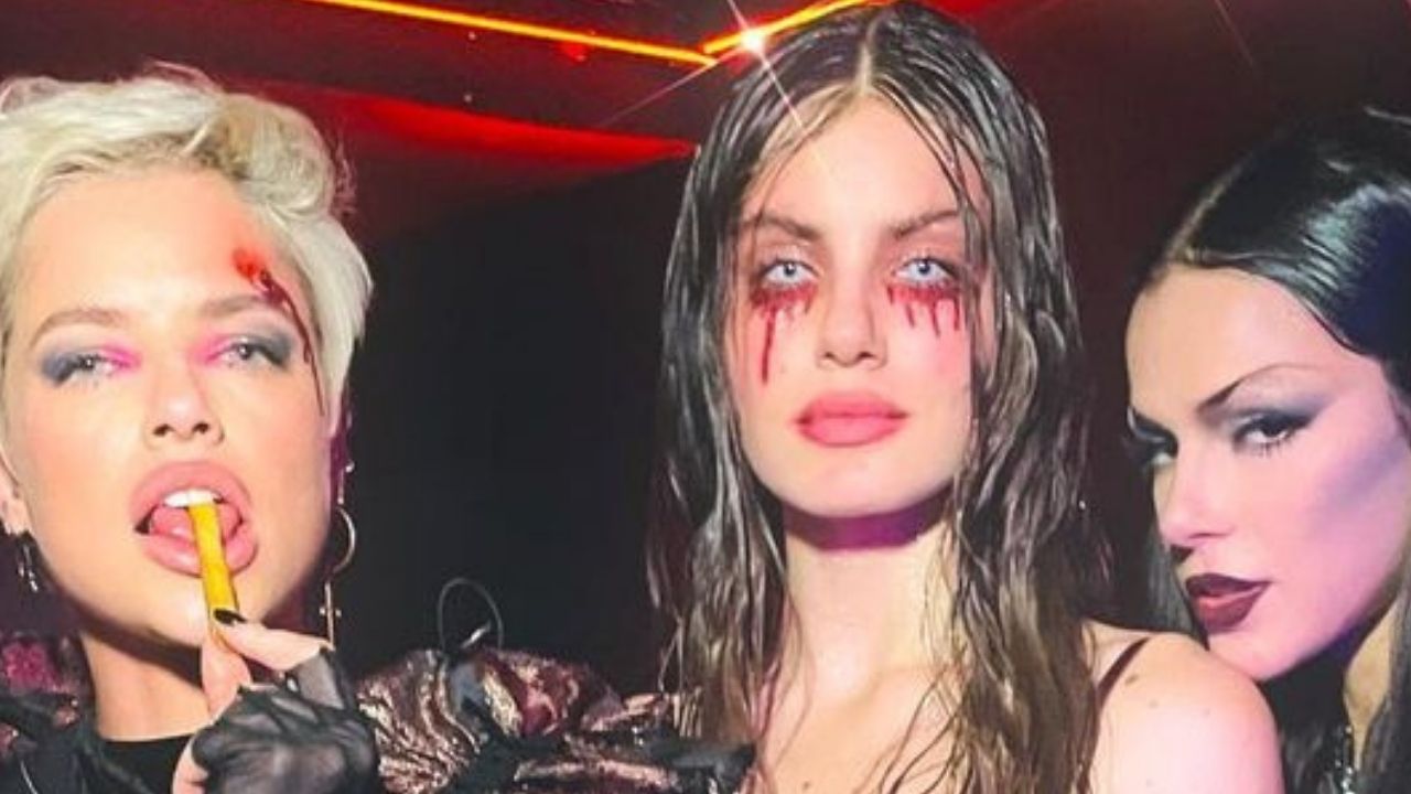 Camila Queiroz, Agatha Moreira e Bruna Marquezine abusam da sensualidade em fantasias: “Gatas”