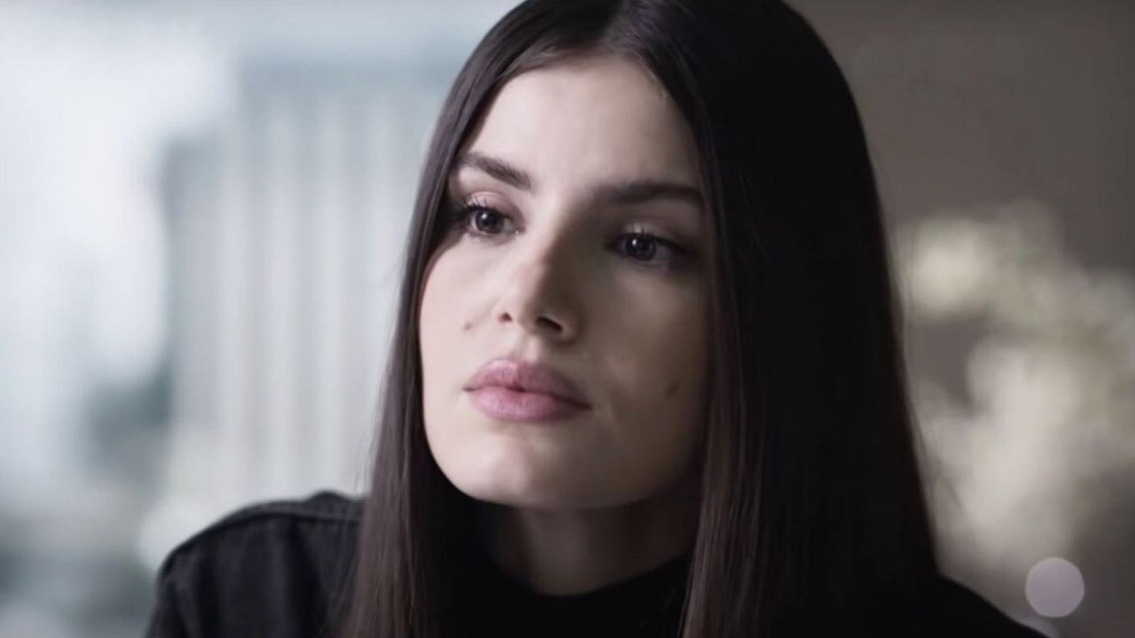 Direção da Globo abre exceção e Camila Queiroz vai aparecer em programa da emissora