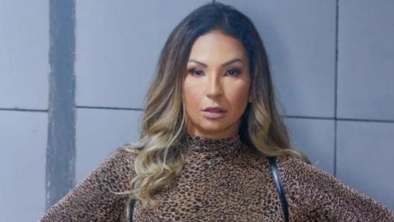 Equipe de Valesca Popozuda detalha quadro clínico após cantora ser internada às pressas