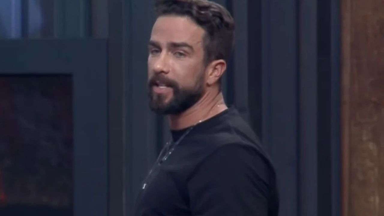 A Fazenda 13: Erasmo menciona atirar em gays que transam em parque: “Dando pau”