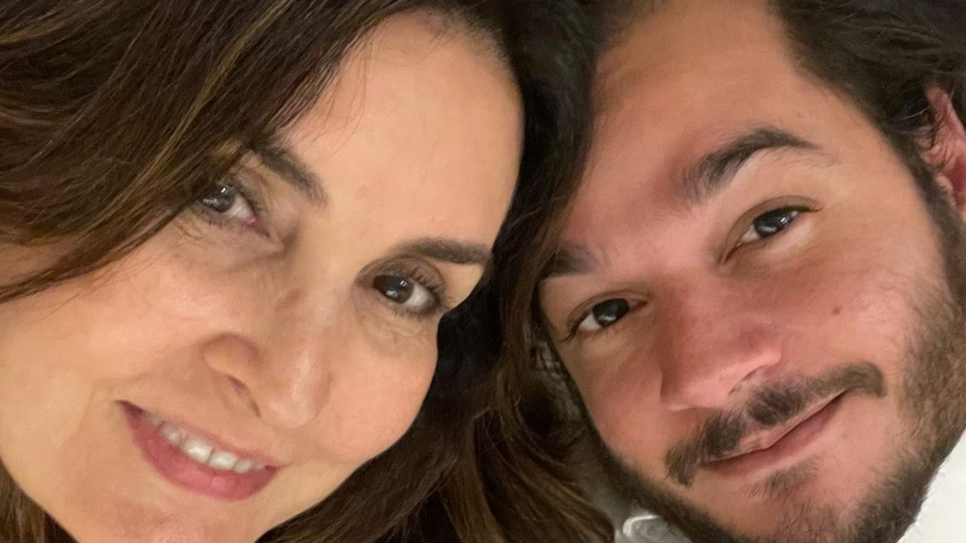 Fátima Bernardes dá carinho a Túlio Gadêlha após dia de trabalho: “Chegou exausto”