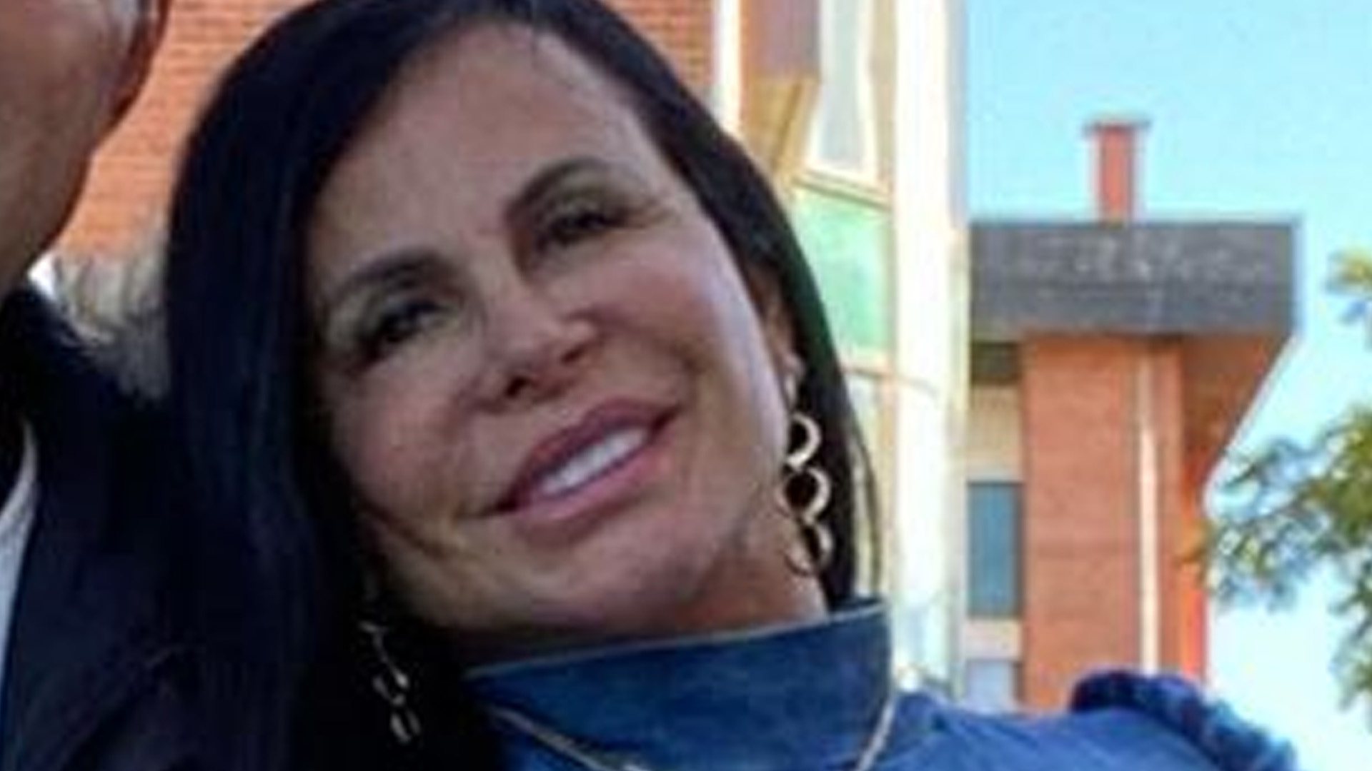 Gretchen posa em clique raro com filho em Coimbra: “Vitoriosa”