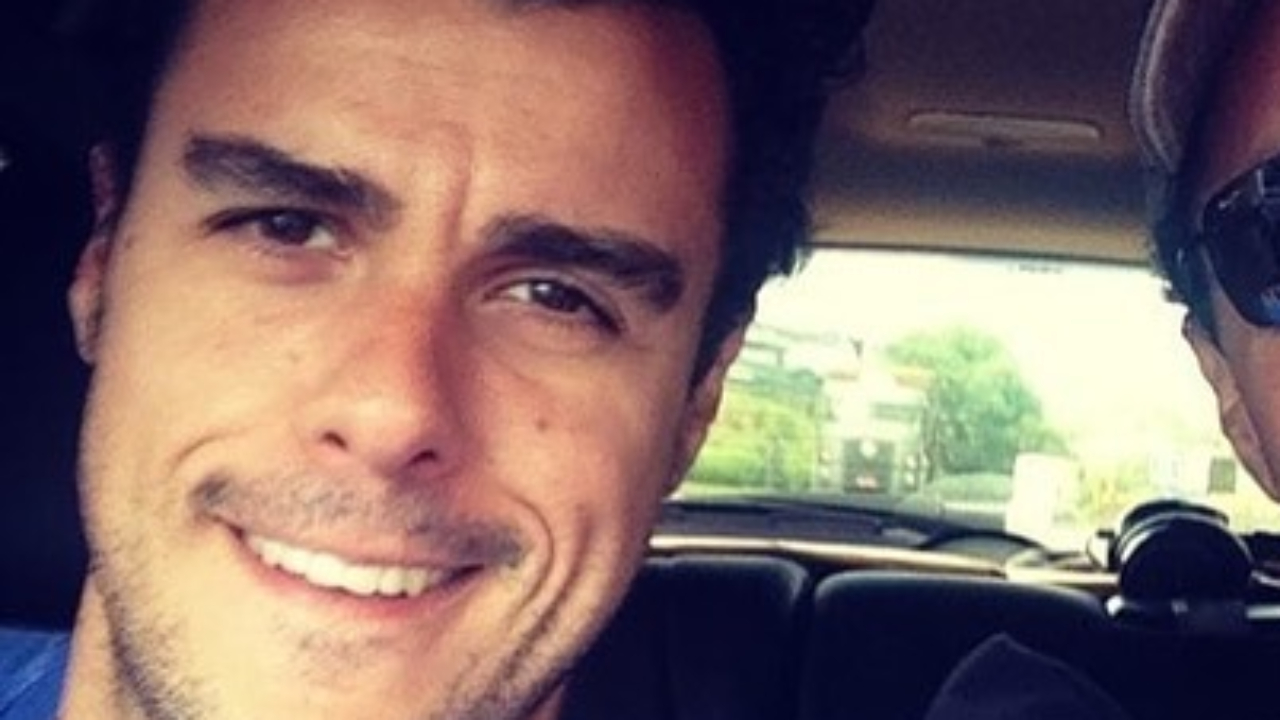 Joaquim Lopes surge em cliques raríssimos com o irmão e semelhança choca fãs: “Que lindos”