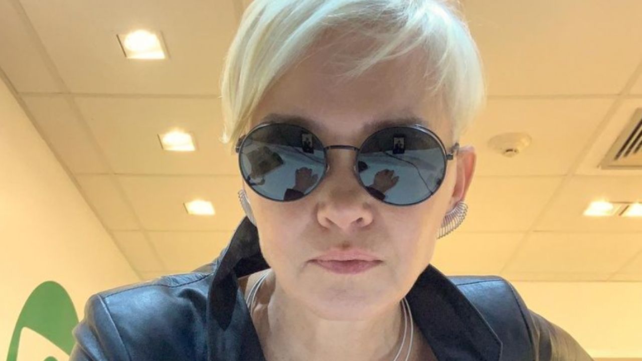 Julia Lemmertz desabafa após experiência inédita na Globo: “Em frente”