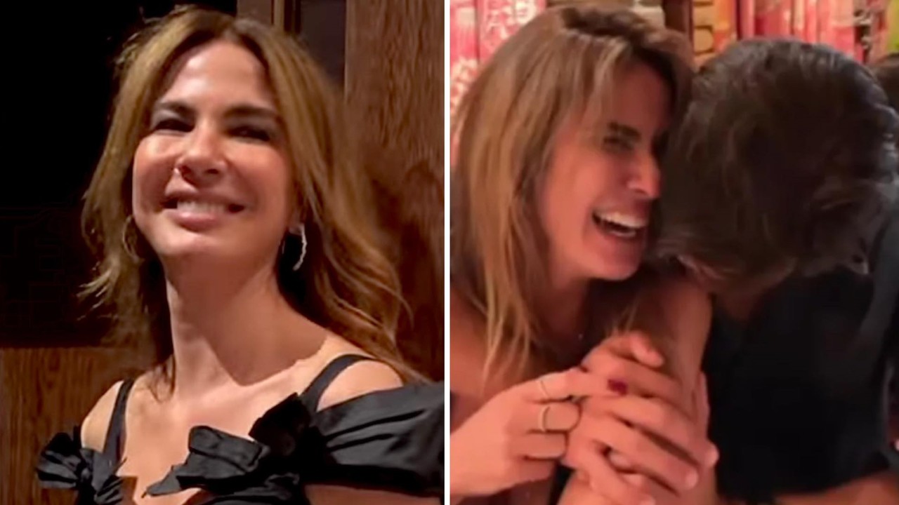 Apaixonada, Luciana Gimenez posa coladinha com o novo namorado ao comemorar 52 anos