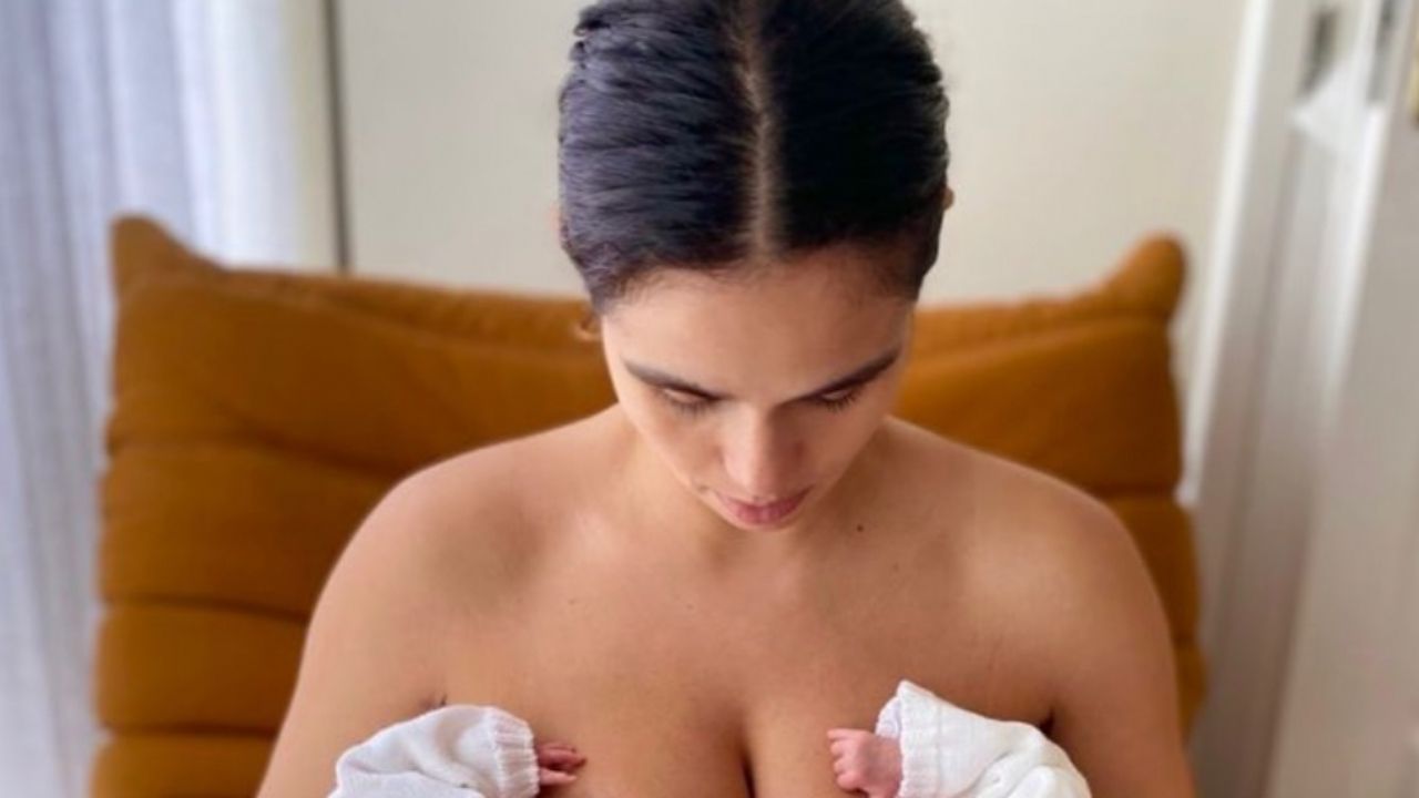 Nanda Costa amamenta as gêmeas de uma vez em momento de sua intimidade: “Princesas”