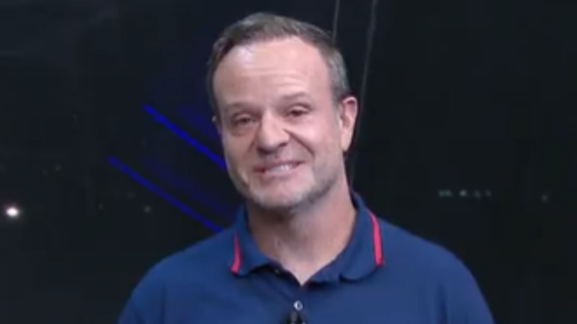 Rubens Barichello se dá mal e deve pagar jantar à equipe da Band: “Pra todo mundo”