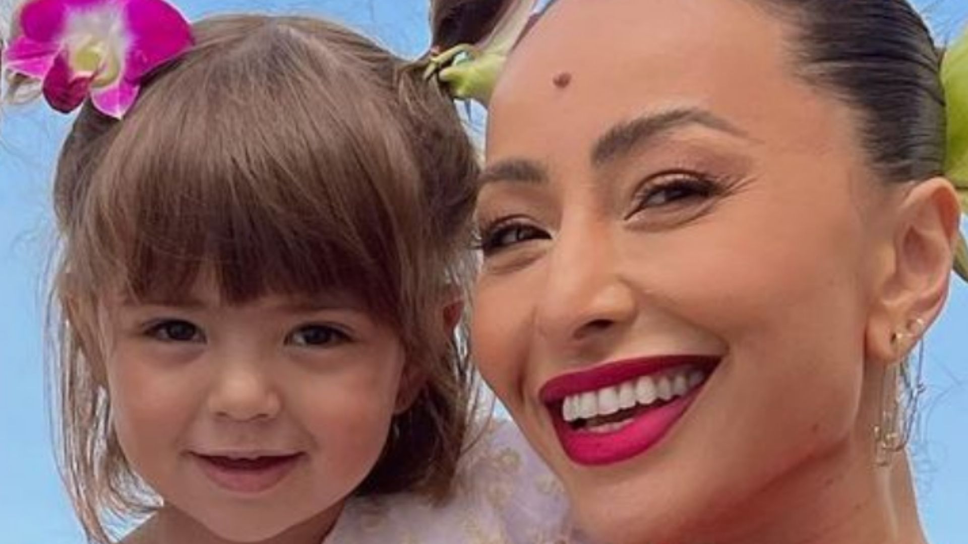 Sabrina Sato comove com homenagem no 3º aniversário da filha Zoe: “Mamãe te ama”