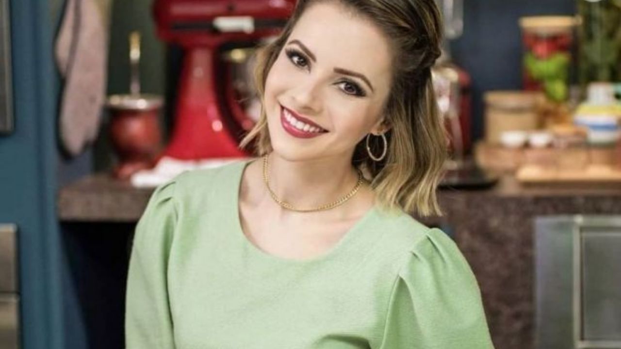 Chef de cozinha! Sandy estreia programa de culinária em plataforma de streaming