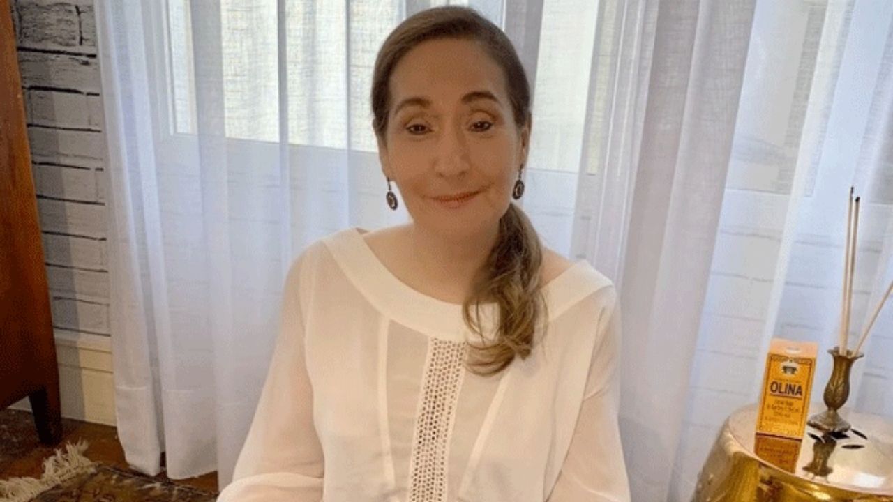 Sonia Abrão publica fotos raras do filho de 29 anos: “Um homem feito”