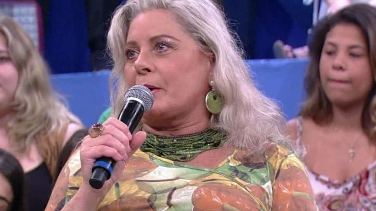 Aos 69 anos, Vera Fischer desabafa e lista plásticas que já fez: “Minha cara é essa”