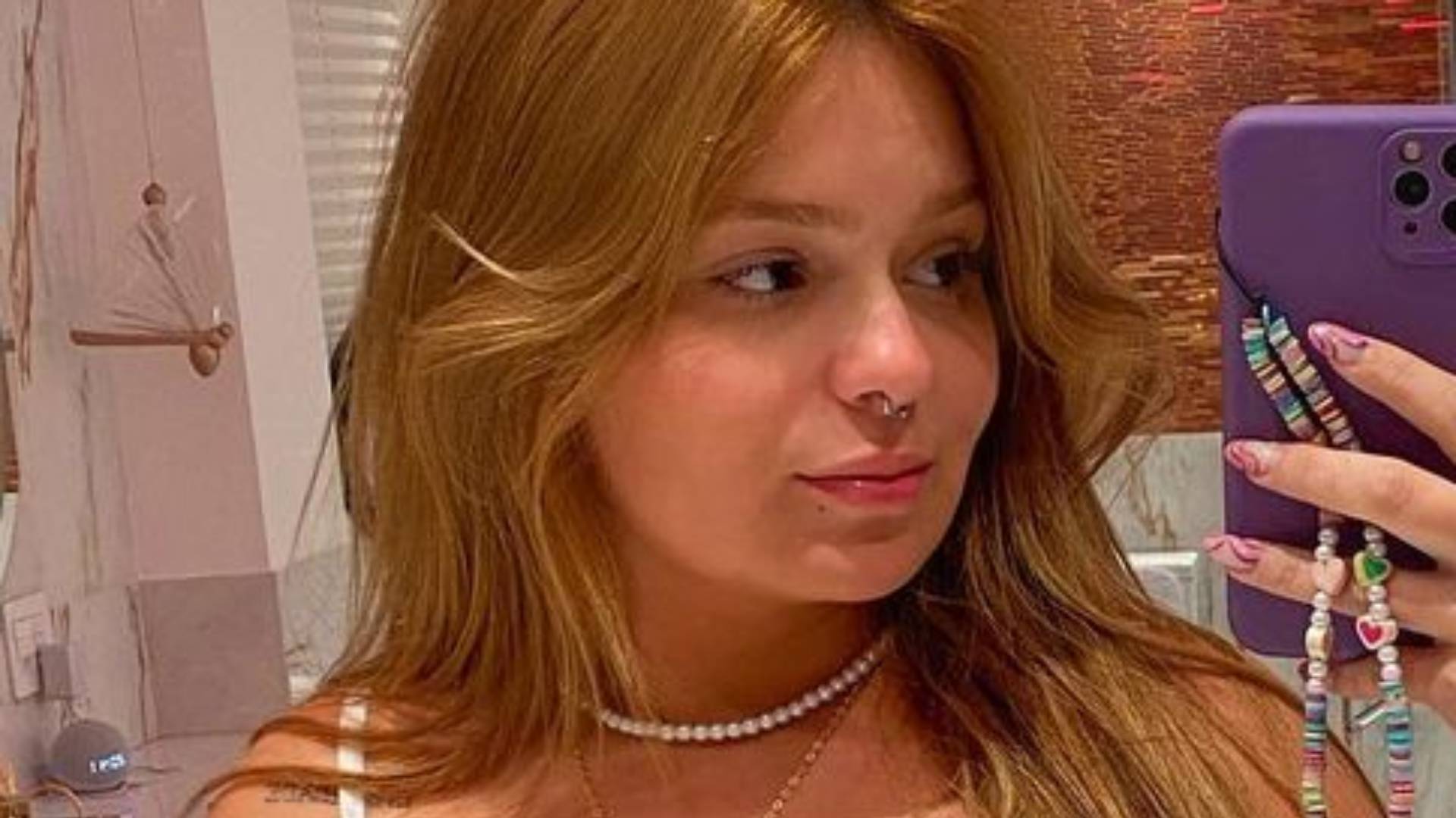 Ex-BBB Viih Tube impressiona web ao mostrar banheiro de luxo: “Meta de vida”
