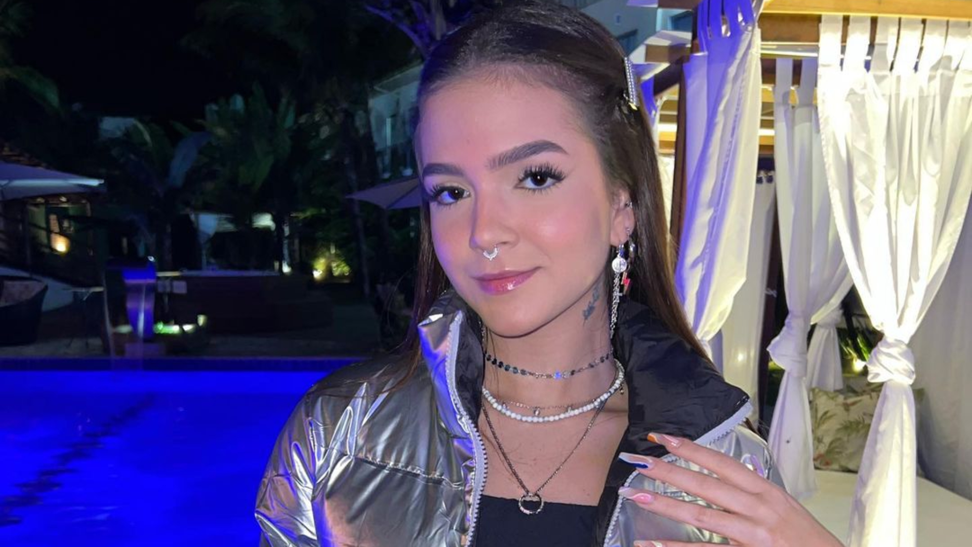 Mel Maia radicaliza no visual e surge com os cabelos curtíssimos: “História nova”