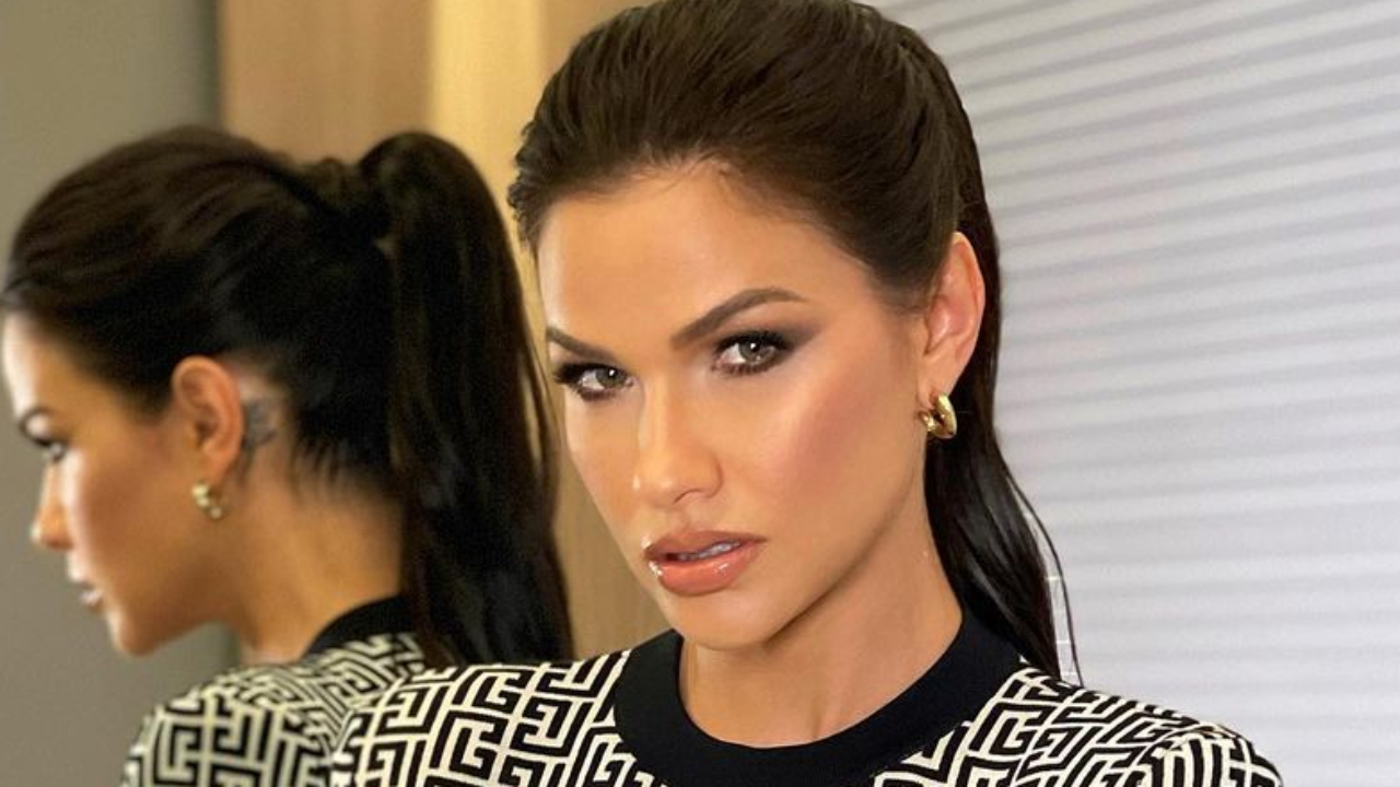 Poderosa, Andressa Suita rouba a cena com look de R$ 23 mil durante show de Gusttavo Lima: “Chiquérrima!”