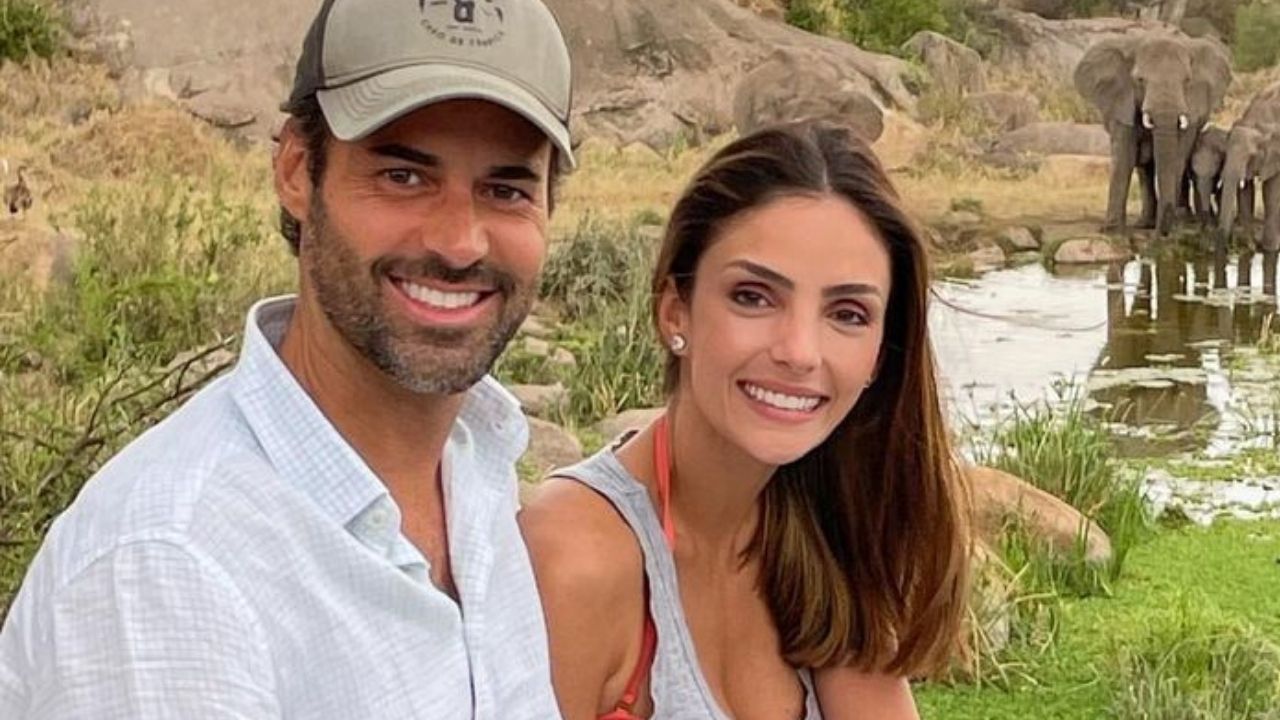 Recém-casada, Carol Celico revela que tem todas as senhas do marido: “Temos até a localização um do outro”