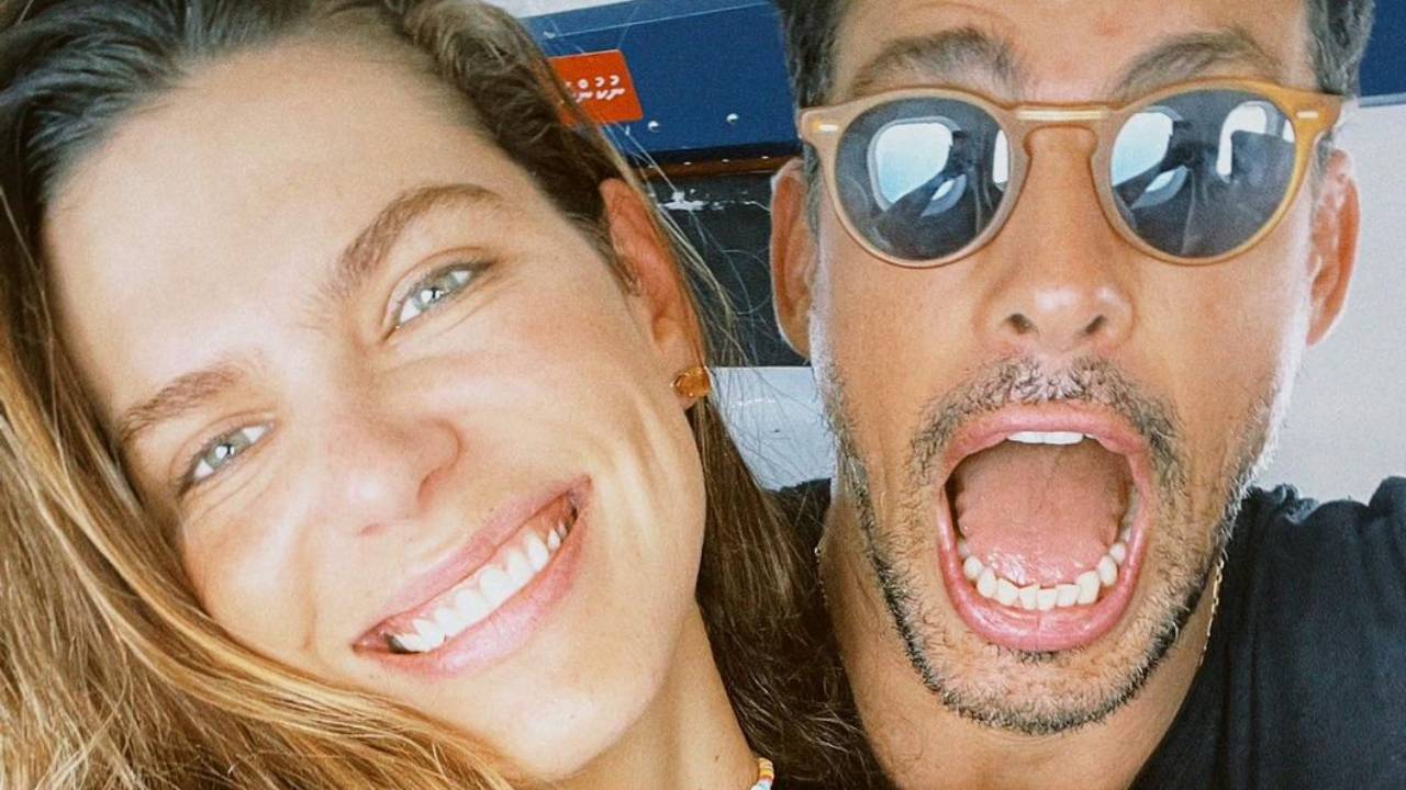 Nas Maldivas, Cauã Reymond e Mariana Goldfarb ficam cara a cara com tubarão: “Quero ver quem vai pular”