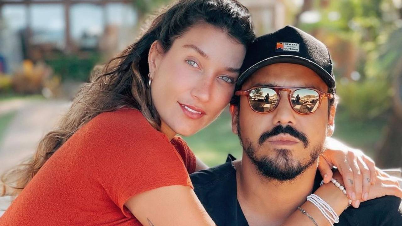 Gabriela Pugliesi abre intimidade e mostra áudio ousado do namorado: “Foi aqui que me apaixonei”